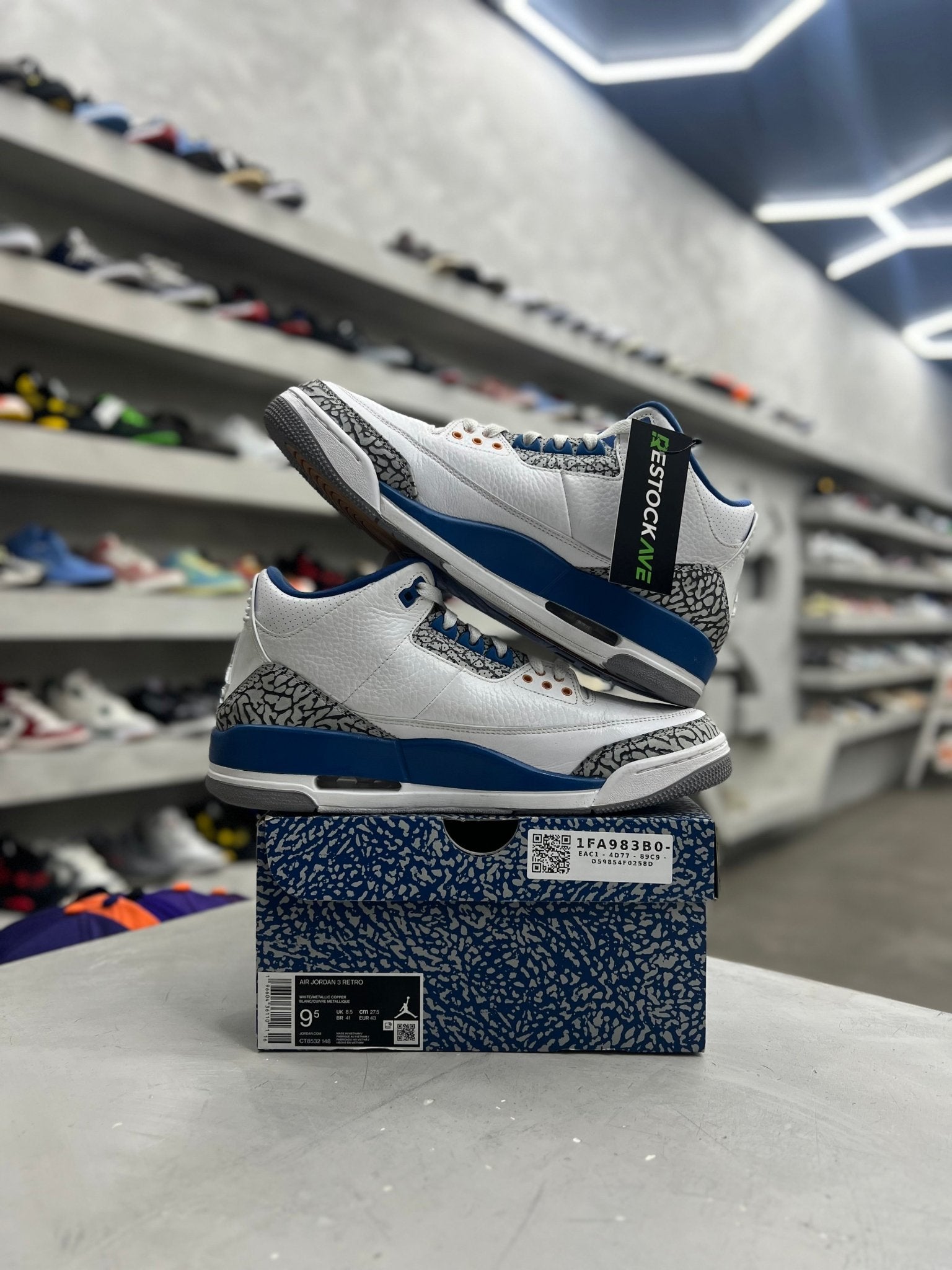 Jordan 3 Retro Wizards Sz 9.5 (PREOWNED) - Restock AveJordan 3 Retro Wizards Sz 9.5 (PREOWNED)Restock AveRestock Ave9.5Restock Ave