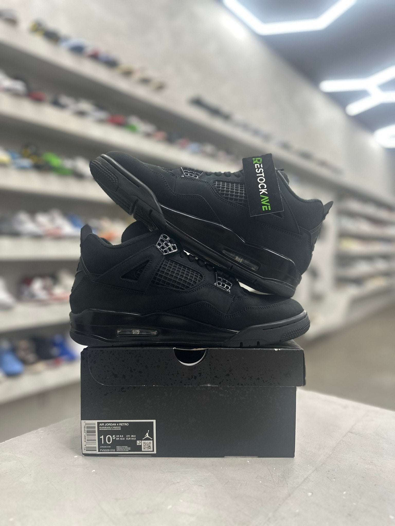 Jordan 4 Retro Black Cat Sz 10.5 (PREOWNED) - Restock AveJordan 4 Retro Black Cat Sz 10.5 (PREOWNED)Restock AveRestock Ave10.5Restock Ave