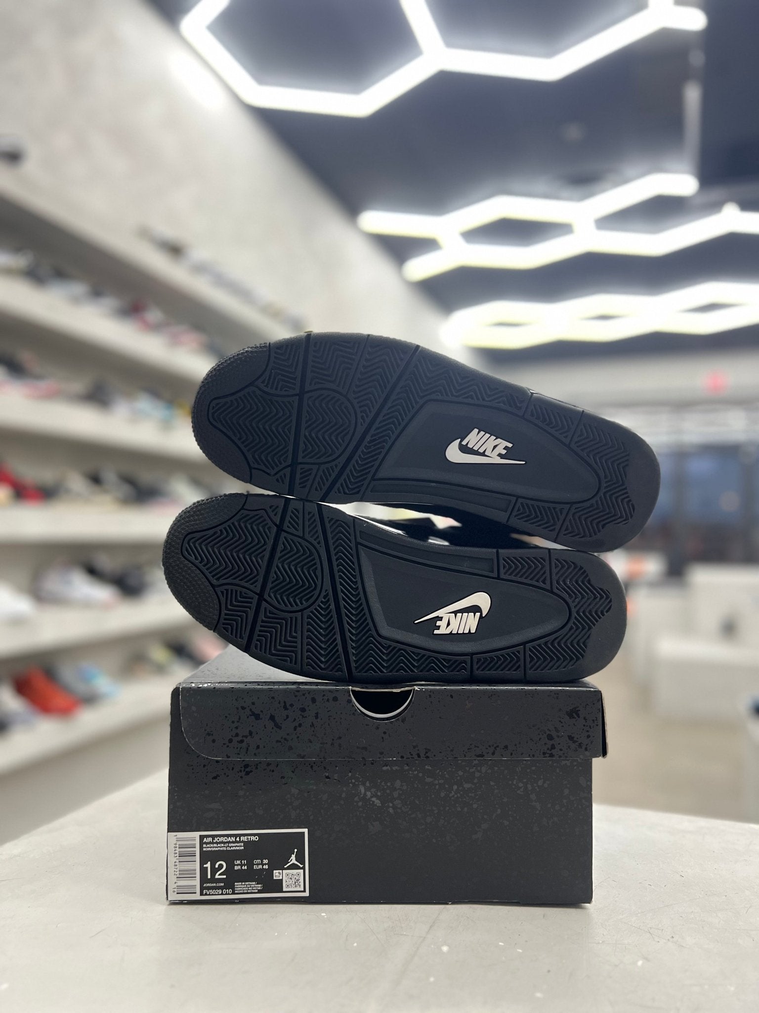 Jordan 4 Retro Black Cat Sz 12 (PREOWNED) - Restock AveJordan 4 Retro Black Cat Sz 12 (PREOWNED)Restock AveRestock Ave12Restock Ave