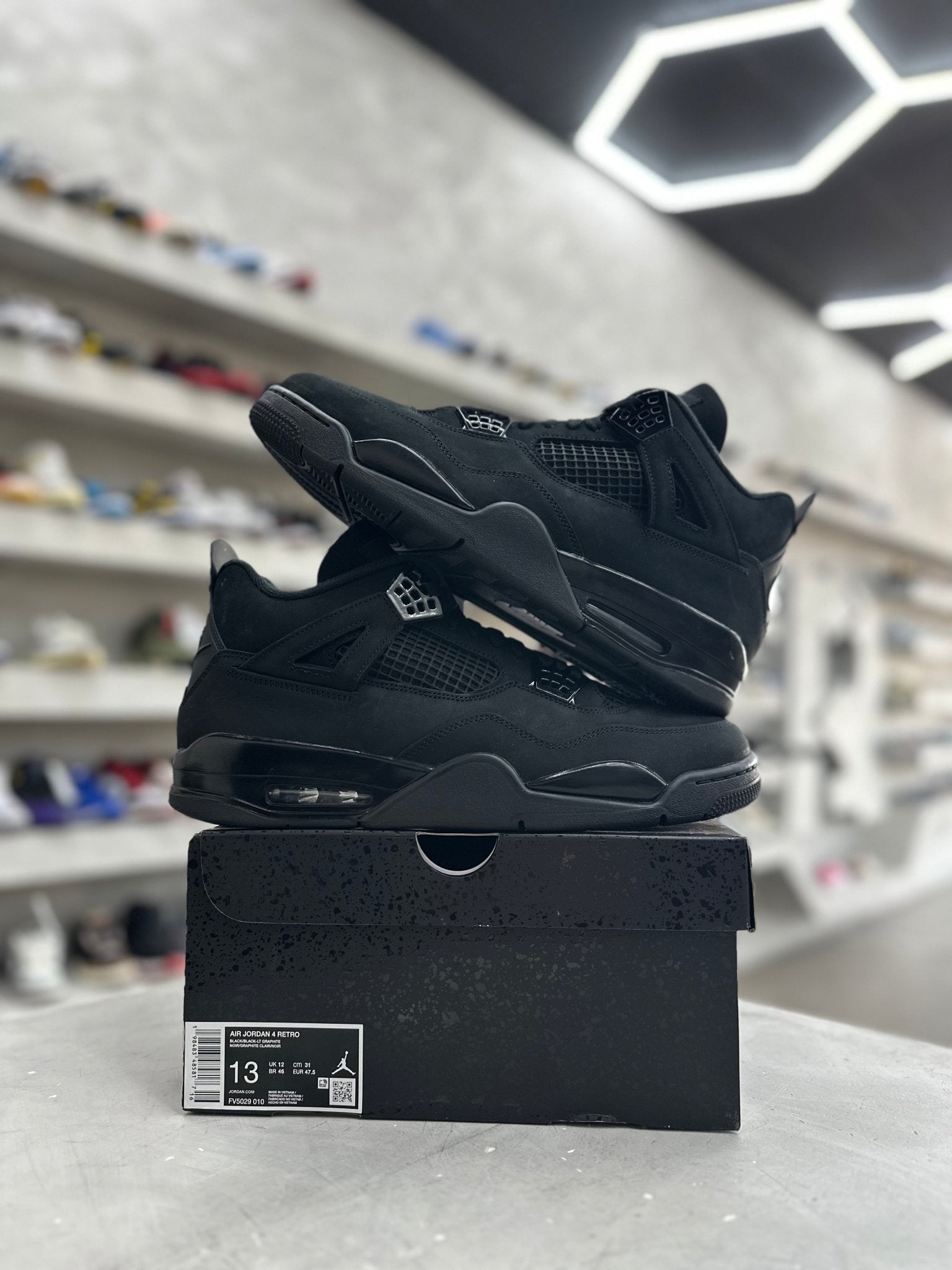 Jordan 4 Retro Black Cat Sz 13 (PREOWNED) - Restock AveJordan 4 Retro Black Cat Sz 13 (PREOWNED)Restock AveRestock Ave13Restock Ave