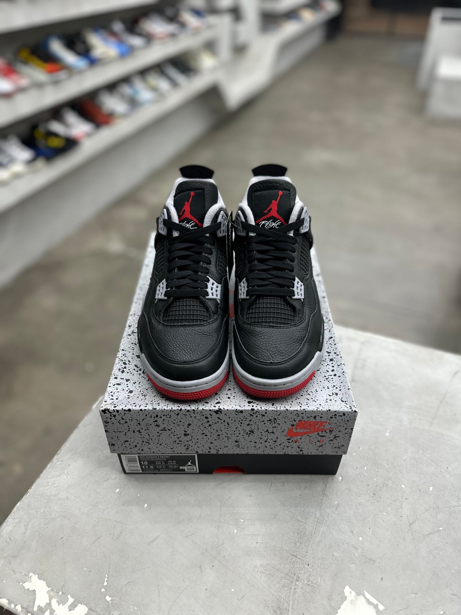 Jordan 4 Retro Bred Reimagined Sz 10 (PREOWNED) - Restock AveJordan 4 Retro Bred Reimagined Sz 10 (PREOWNED)Restock AveRestock Ave10Restock Ave