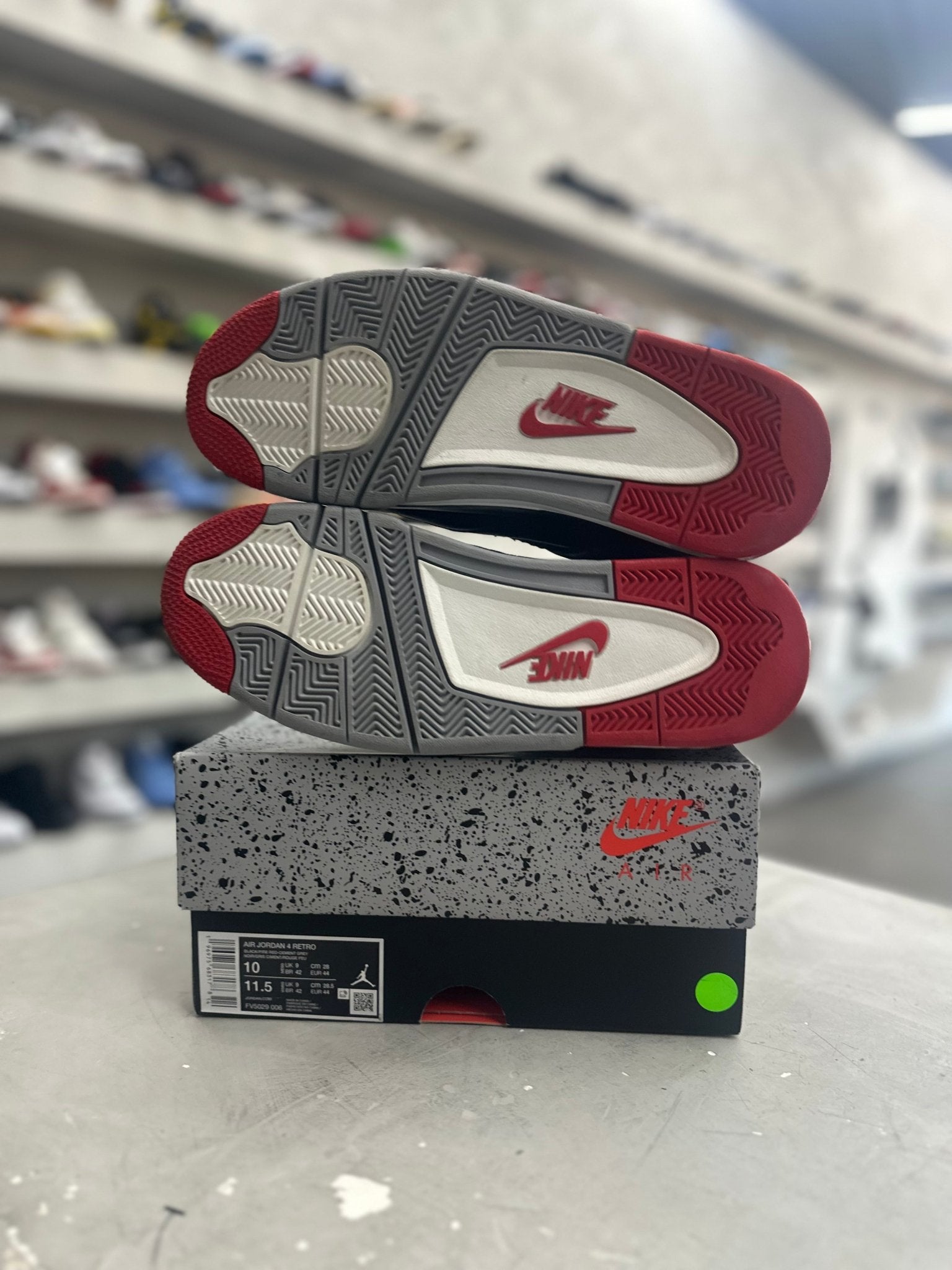 Jordan 4 Retro Bred Reimagined Sz 10 (PREOWNED) - Restock AveJordan 4 Retro Bred Reimagined Sz 10 (PREOWNED)Restock AveRestock Ave10Restock Ave