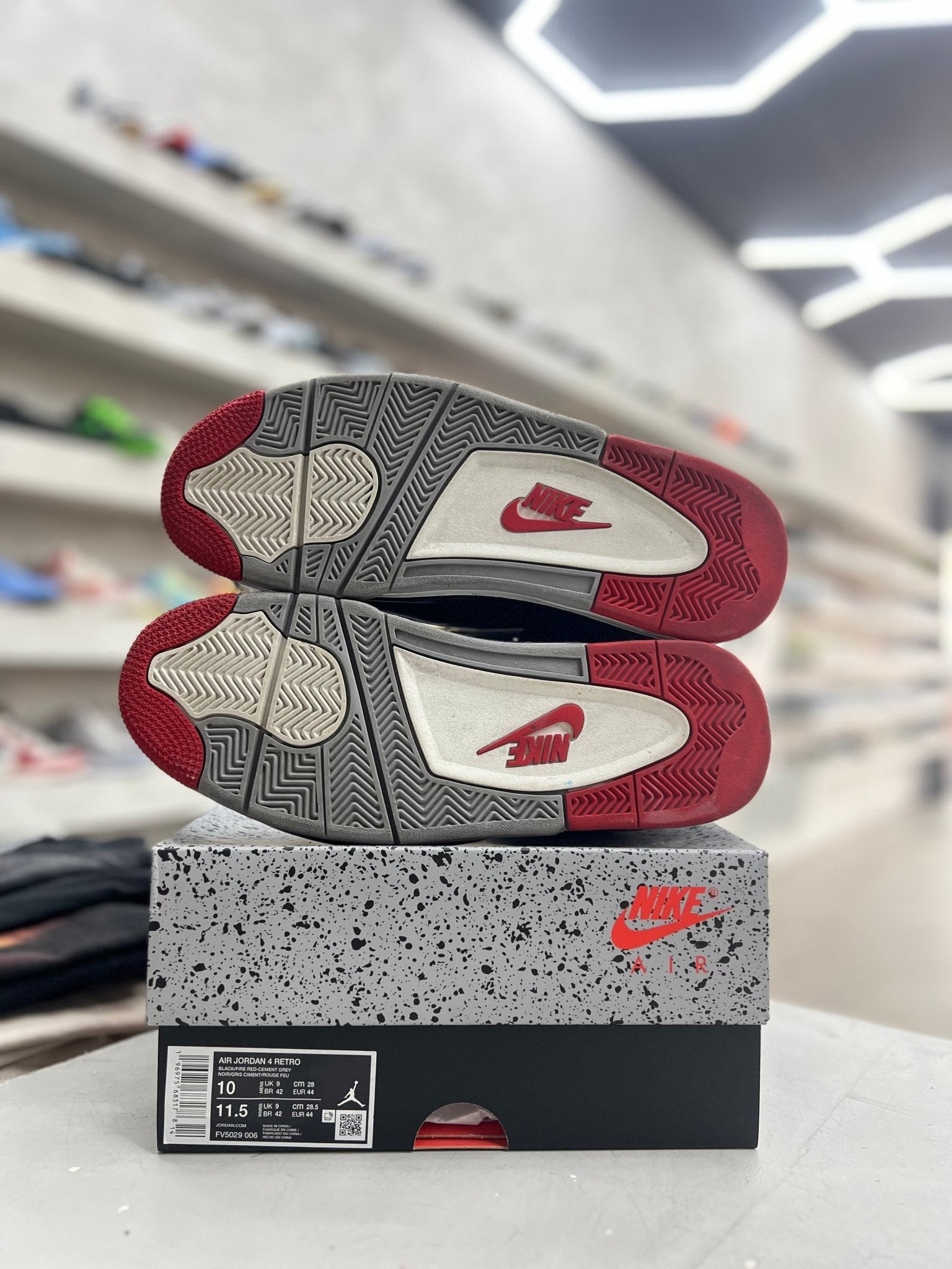Jordan 4 Retro Bred Reimagined Sz 10 (PREOWNED) - Restock AveJordan 4 Retro Bred Reimagined Sz 10 (PREOWNED)Restock AveRestock Ave1063621235Restock Ave
