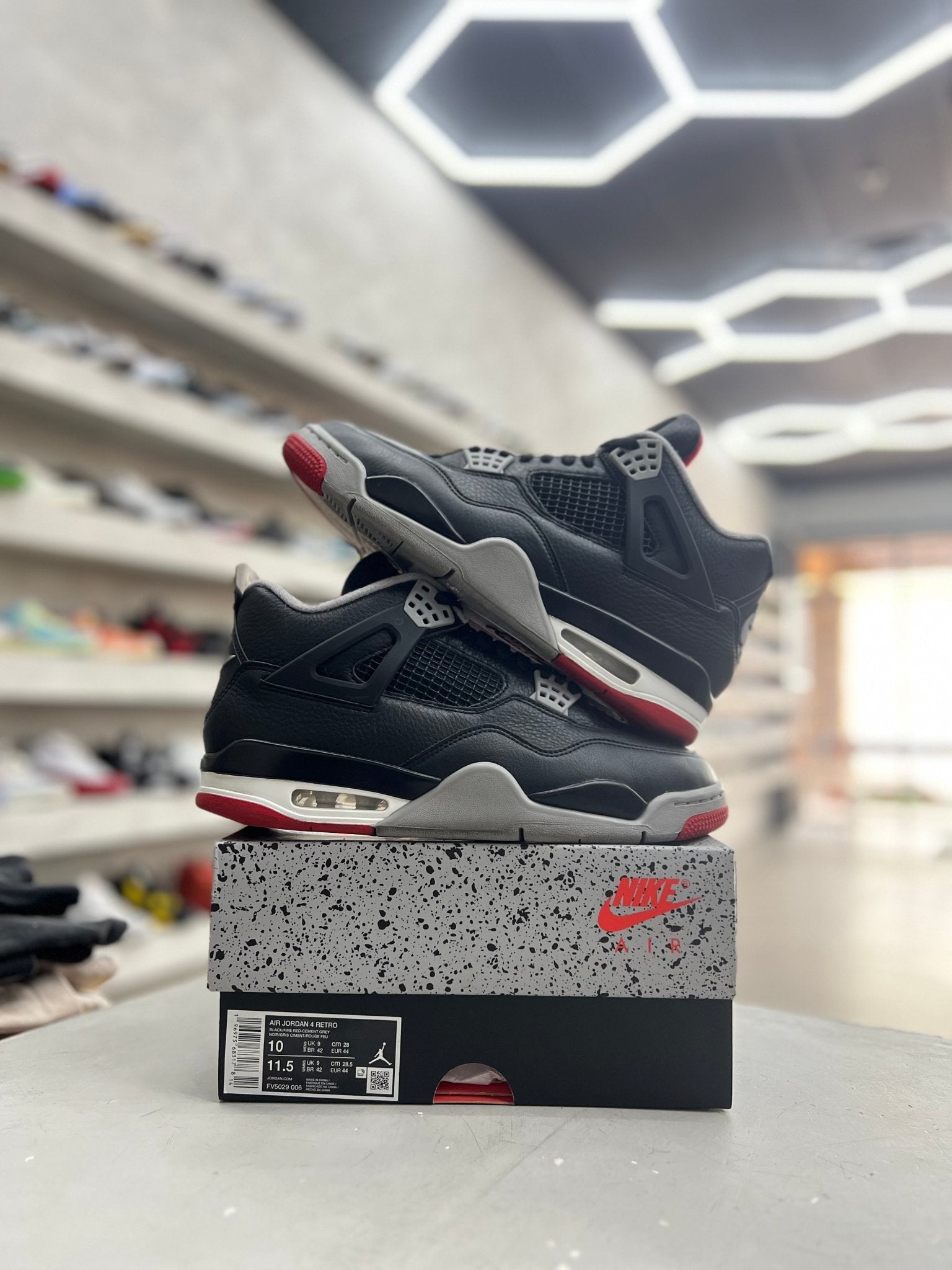 Jordan 4 Retro Bred Reimagined Sz 10 (PREOWNED) - Restock AveJordan 4 Retro Bred Reimagined Sz 10 (PREOWNED)Restock AveRestock Ave1063621235Restock Ave