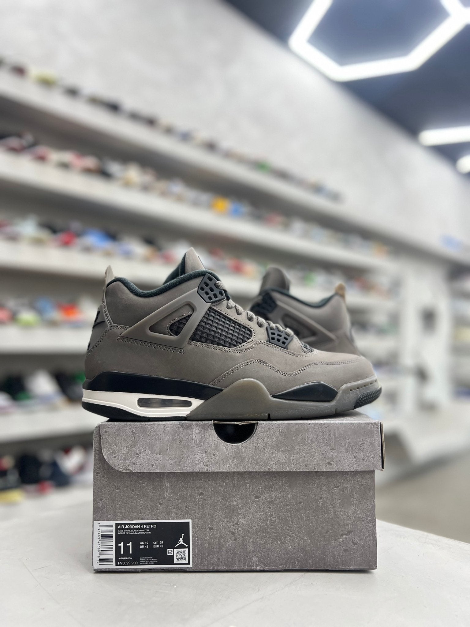 Jordan 4 Retro Cave Stone Sz 11 (PREOWNED) - Restock AveJordan 4 Retro Cave Stone Sz 11 (PREOWNED)Restock AveRestock Ave1191287155Restock Ave