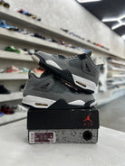 Jordan 4 Retro Cool Grey Sz 9 (PREOWNED) - Restock AveJordan 4 Retro Cool Grey Sz 9 (PREOWNED)Restock AveRestock Ave9Restock Ave
