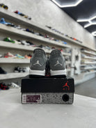 Jordan 4 Retro Cool Grey Sz 9 (PREOWNED) - Restock AveJordan 4 Retro Cool Grey Sz 9 (PREOWNED)Restock AveRestock Ave9Restock Ave