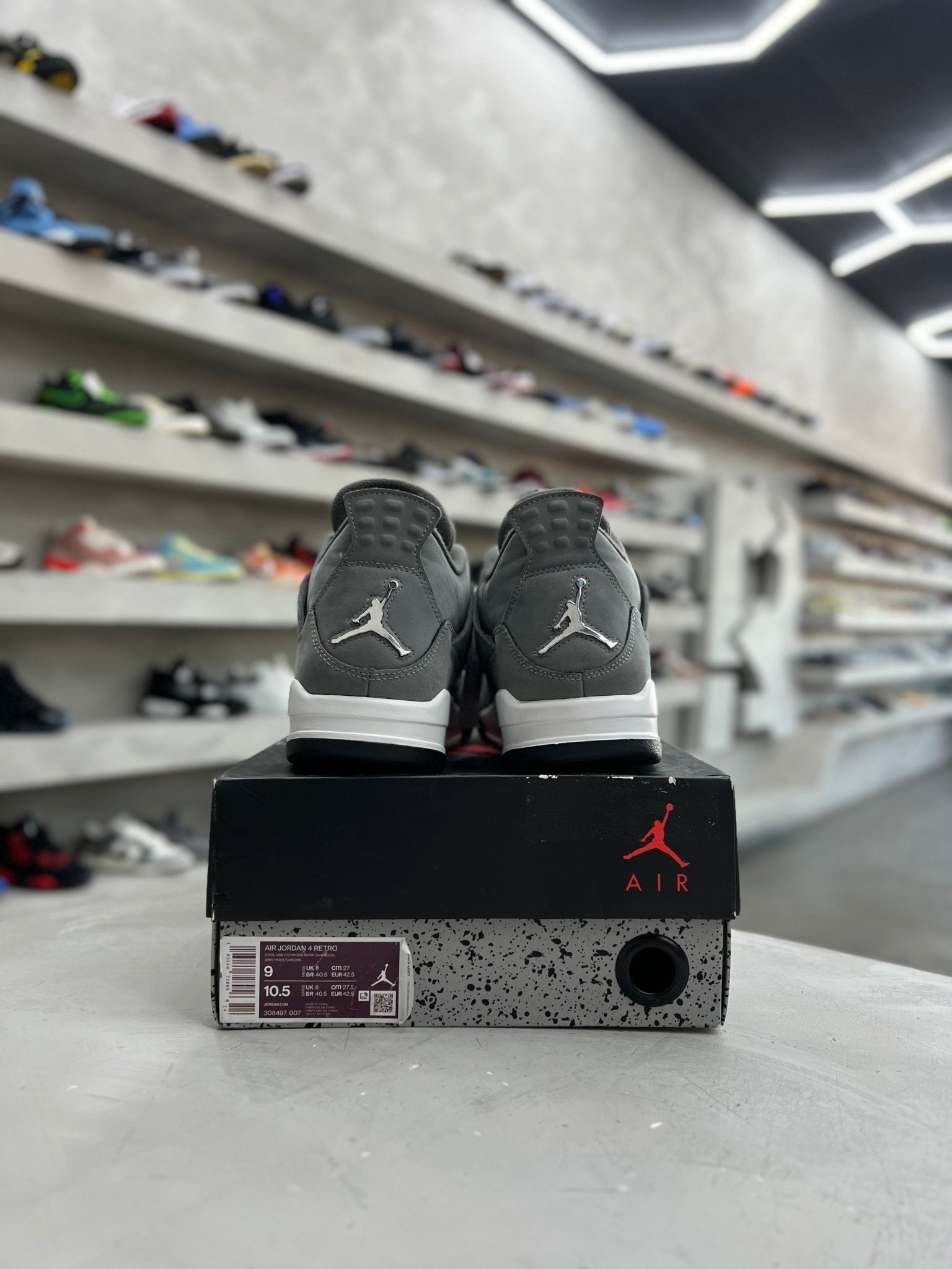 Jordan 4 Retro Cool Grey Sz 9 (PREOWNED) - Restock AveJordan 4 Retro Cool Grey Sz 9 (PREOWNED)Restock AveRestock Ave9Restock Ave