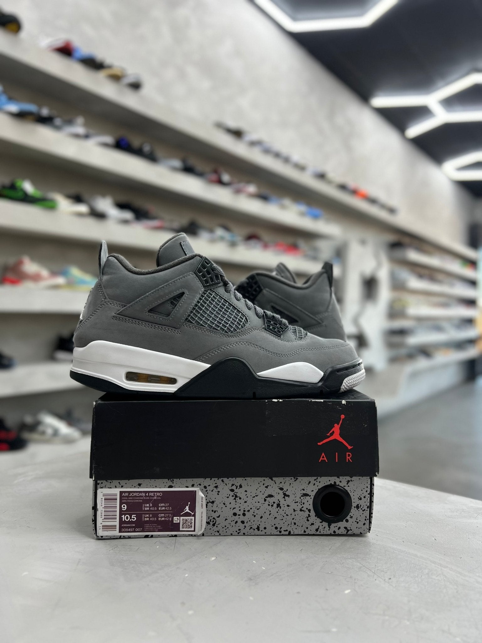 Jordan 4 Retro Cool Grey Sz 9 (PREOWNED) - Restock AveJordan 4 Retro Cool Grey Sz 9 (PREOWNED)Restock AveRestock Ave9Restock Ave