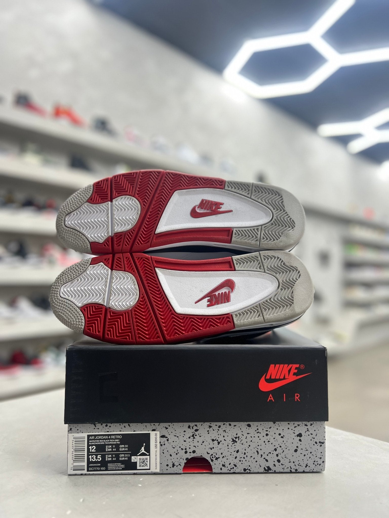 Jordan 4 Retro Fire Red Sz 12 (PREOWNED) - Restock AveJordan 4 Retro Fire Red Sz 12 (PREOWNED)Restock AveRestock Ave12Restock Ave