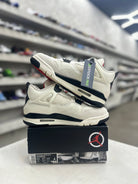 Jordan 4 Retro Flight Club Sz 8.5 (PREOWNED) - Restock AveJordan 4 Retro Flight Club Sz 8.5 (PREOWNED)Restock AveRestock Ave8.537221235Restock Ave
