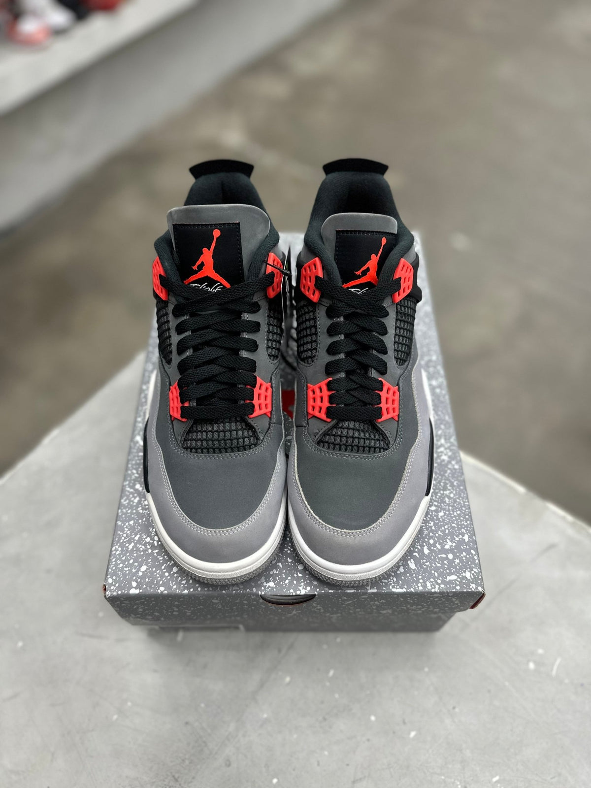 Jordan 4 Retro Infrared Sz 9.5 (PREOWNED) - Restock AveJordan 4 Retro Infrared Sz 9.5 (PREOWNED)Restock AveRestock Ave9.5Restock Ave