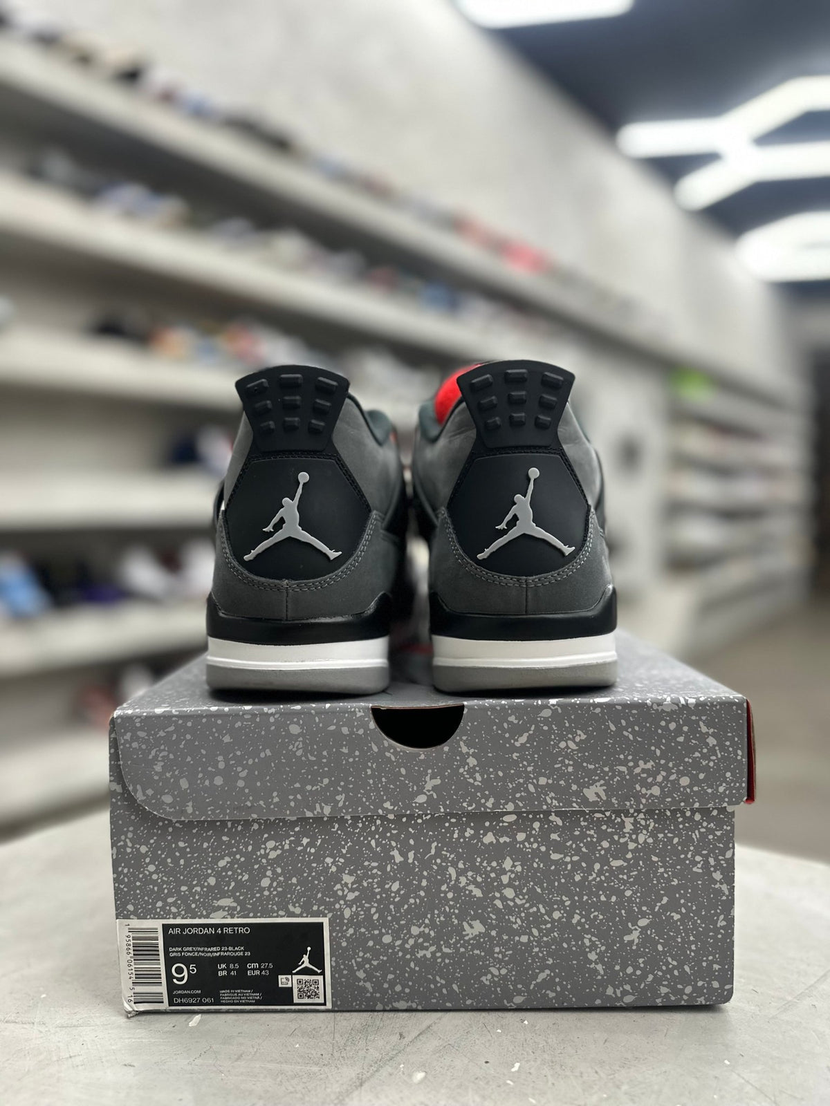 Jordan 4 Retro Infrared Sz 9.5 (PREOWNED) - Restock AveJordan 4 Retro Infrared Sz 9.5 (PREOWNED)Restock AveRestock Ave9.5Restock Ave