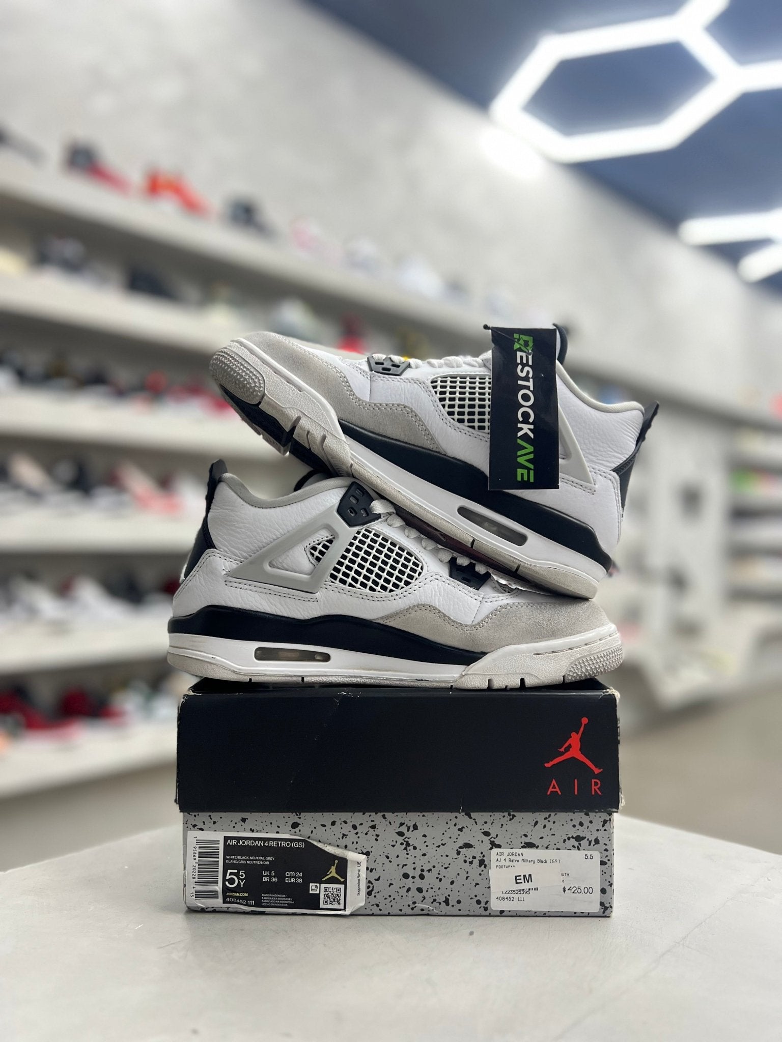 銀*ん様 Air Jordan 4 レトロ　ミリタリーブラック Jordan 4 Retro Military Black Sz 5.5Y (PREOWNED) – Restock Ave