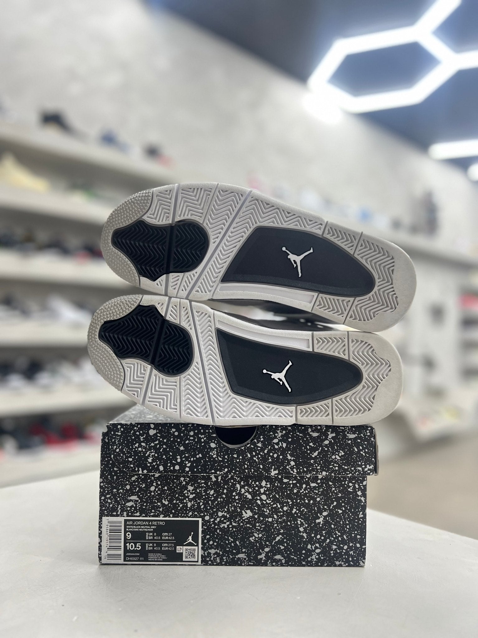 Jordan 4 Retro Military Black Sz 9 (PREOWNED) - Restock AveJordan 4 Retro Military Black Sz 9 (PREOWNED)Restock AveRestock Ave9Restock Ave