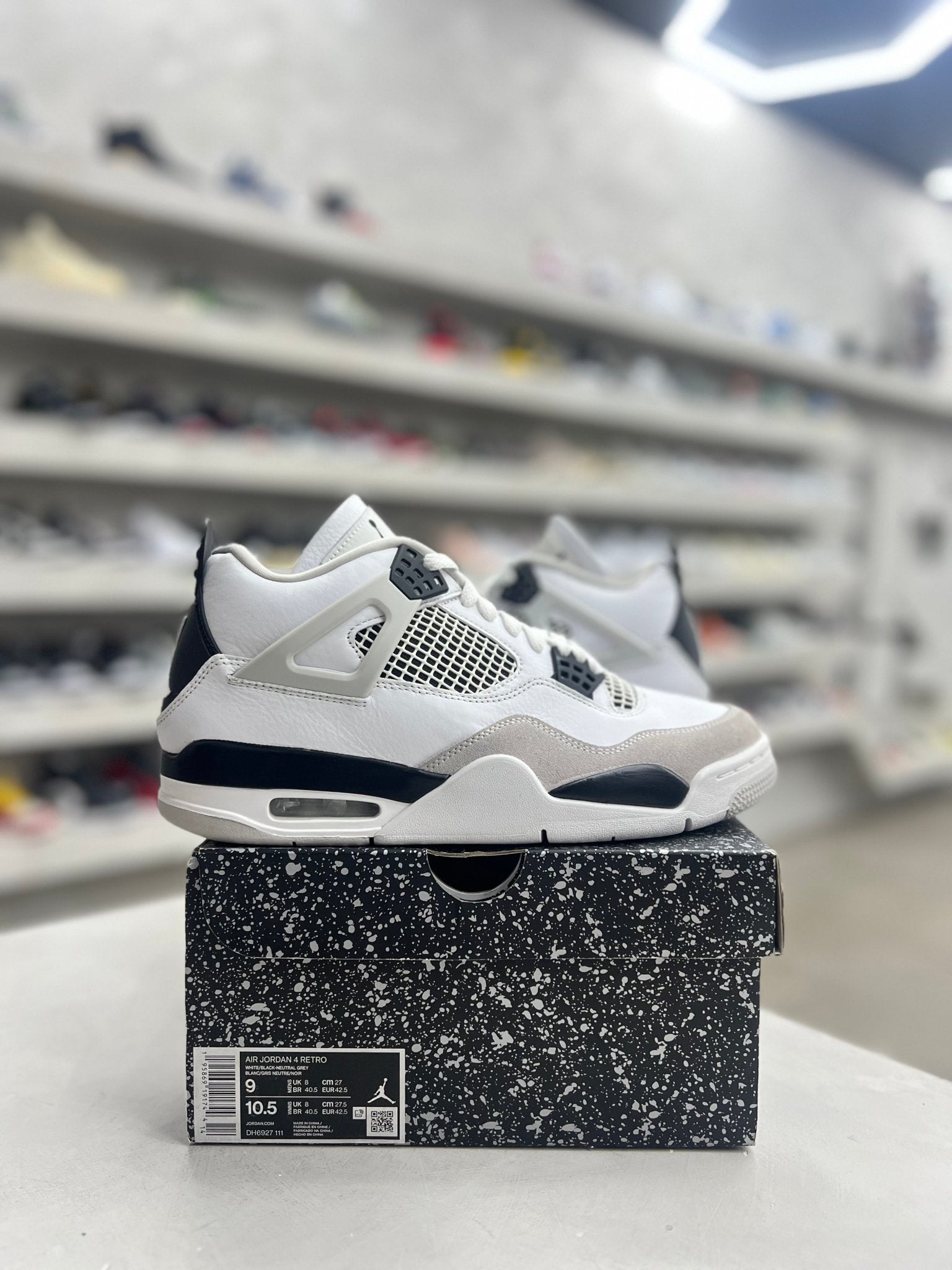 Jordan 4 Retro Military Black Sz 9 (PREOWNED) - Restock AveJordan 4 Retro Military Black Sz 9 (PREOWNED)Restock AveRestock Ave9Restock Ave