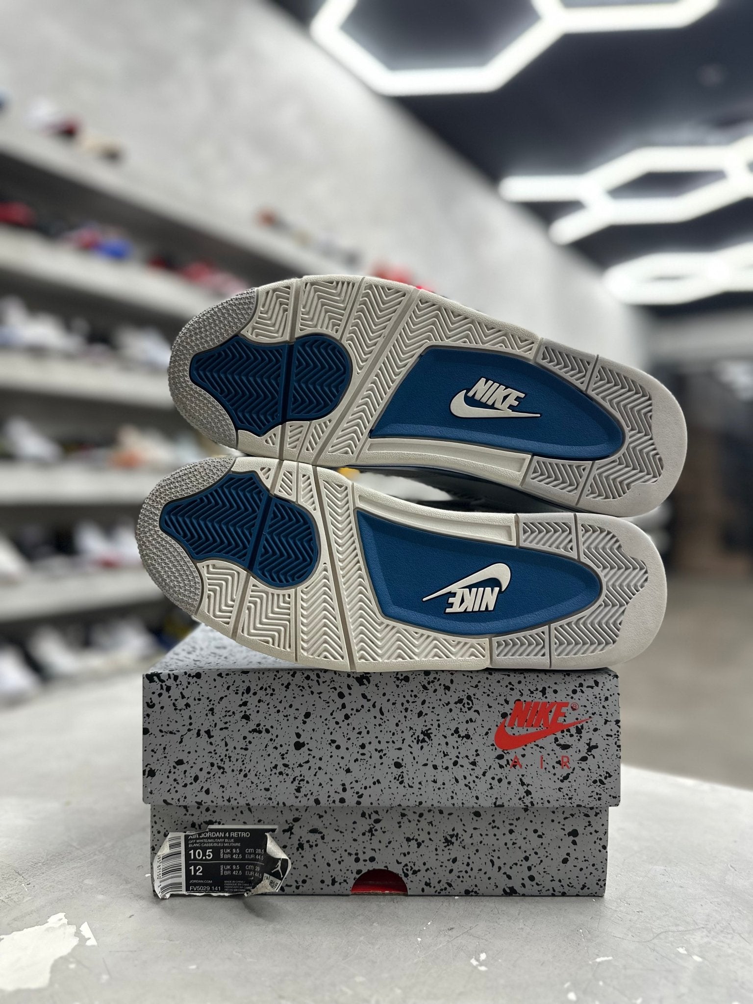 Jordan 4 Retro Military Blue Sz 10.5 (PREOWNED) - Restock AveJordan 4 Retro Military Blue Sz 10.5 (PREOWNED)Restock AveRestock Ave10.5Restock Ave