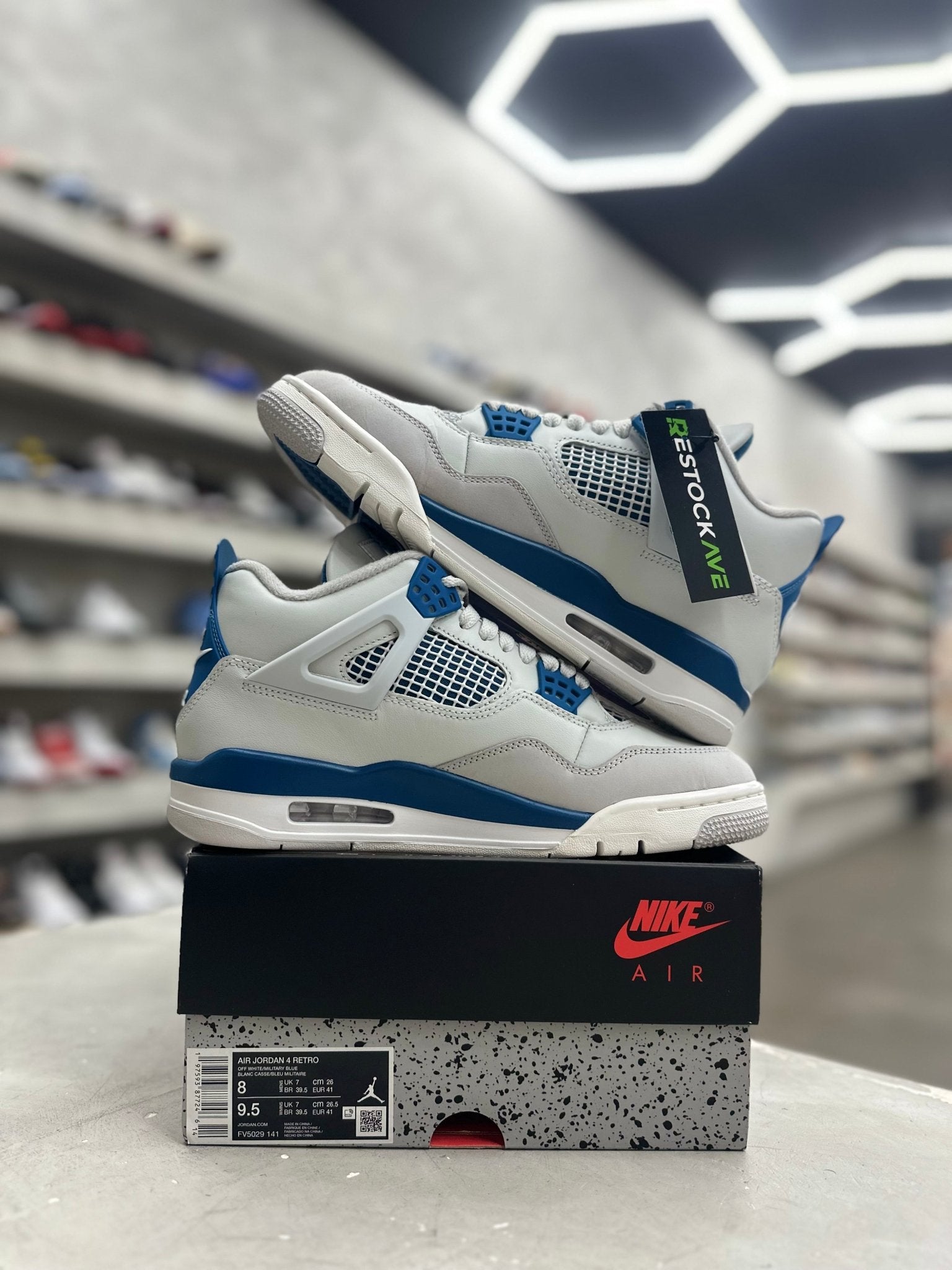 Jordan 4 Retro Military Blue Sz 8 (PREOWNED) - Restock AveJordan 4 Retro Military Blue Sz 8 (PREOWNED)Restock AveRestock Ave8Restock Ave