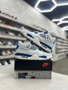 Jordan 4 Retro Military Blue Sz 8 (PREOWNED) - Restock AveJordan 4 Retro Military Blue Sz 8 (PREOWNED)Restock AveRestock Ave8Restock Ave