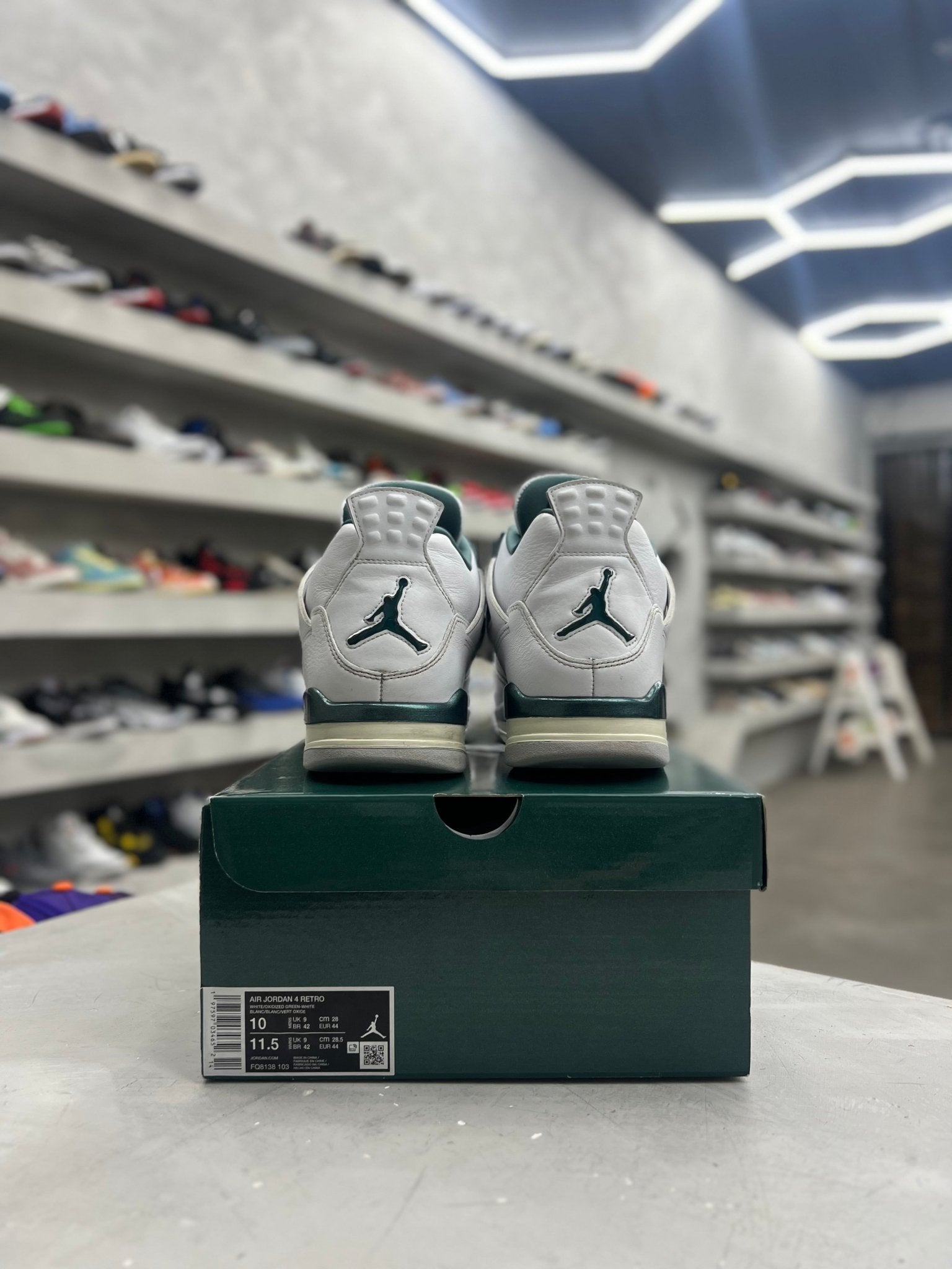 Jordan 4 Retro Oxidized Green Sz 10 (PREOWNED) - Restock AveJordan 4 Retro Oxidized Green Sz 10 (PREOWNED)Restock AveRestock Ave10Restock Ave