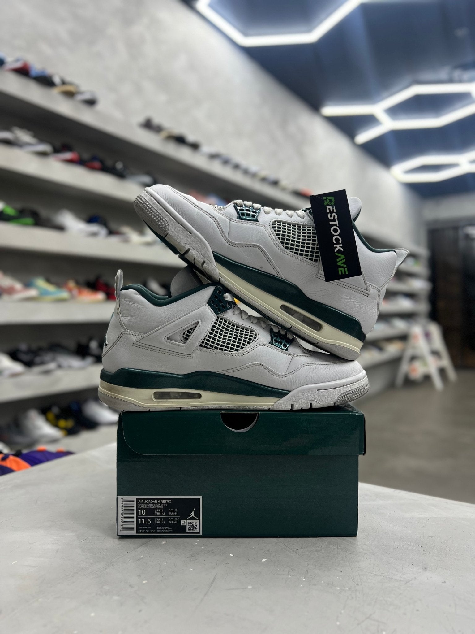 Jordan 4 Retro Oxidized Green Sz 10 (PREOWNED) - Restock AveJordan 4 Retro Oxidized Green Sz 10 (PREOWNED)Restock AveRestock Ave10Restock Ave
