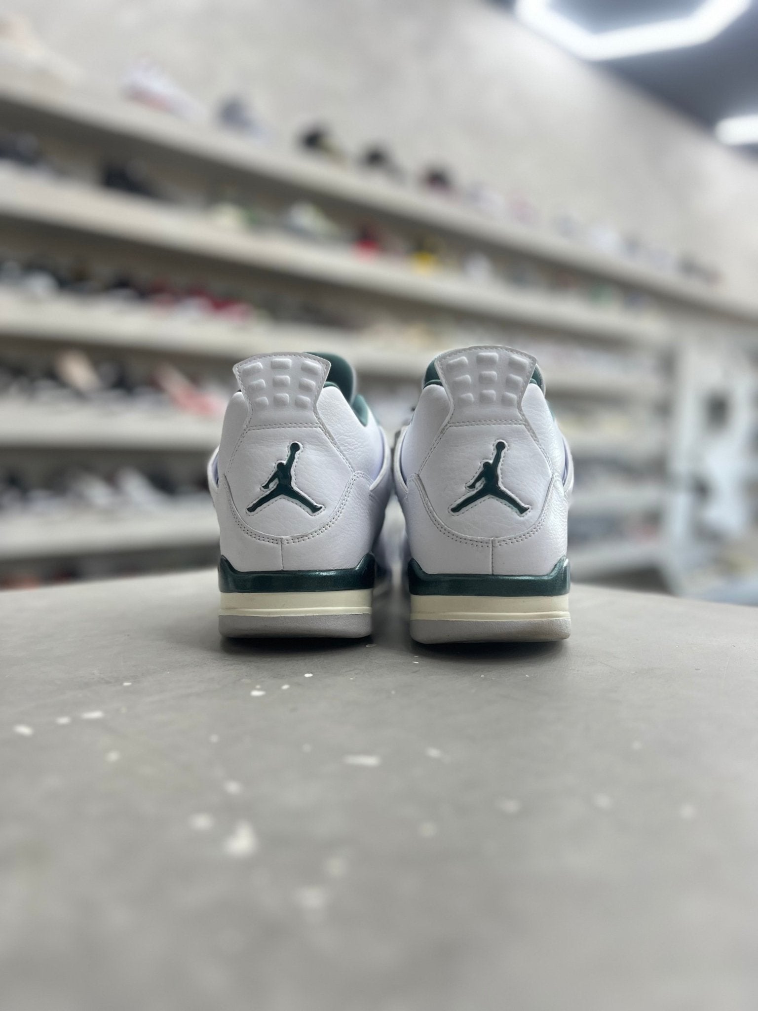 Jordan 4 Retro Oxidized Green Sz 12 (PREOWNED)(NO BOX) - Restock AveJordan 4 Retro Oxidized Green Sz 12 (PREOWNED)(NO BOX)Restock AveRestock Ave12Restock Ave