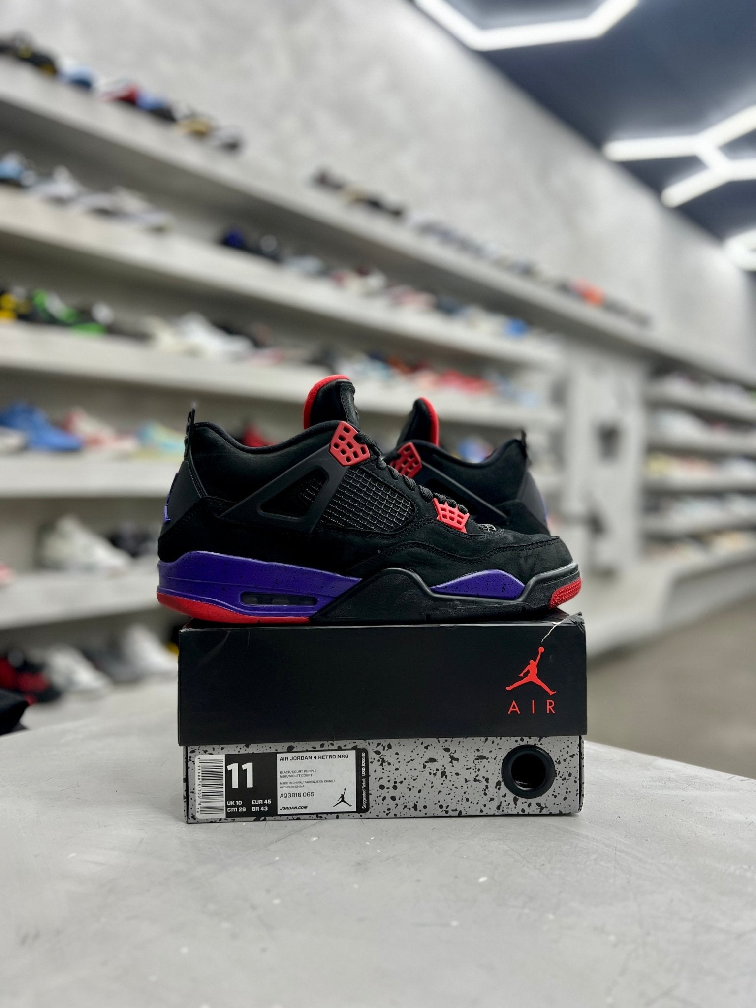 Jordan 4 Retro Raptors Sz 11 (PREOWNED) - Restock AveJordan 4 Retro Raptors Sz 11 (PREOWNED)Restock AveRestock Ave11Restock Ave