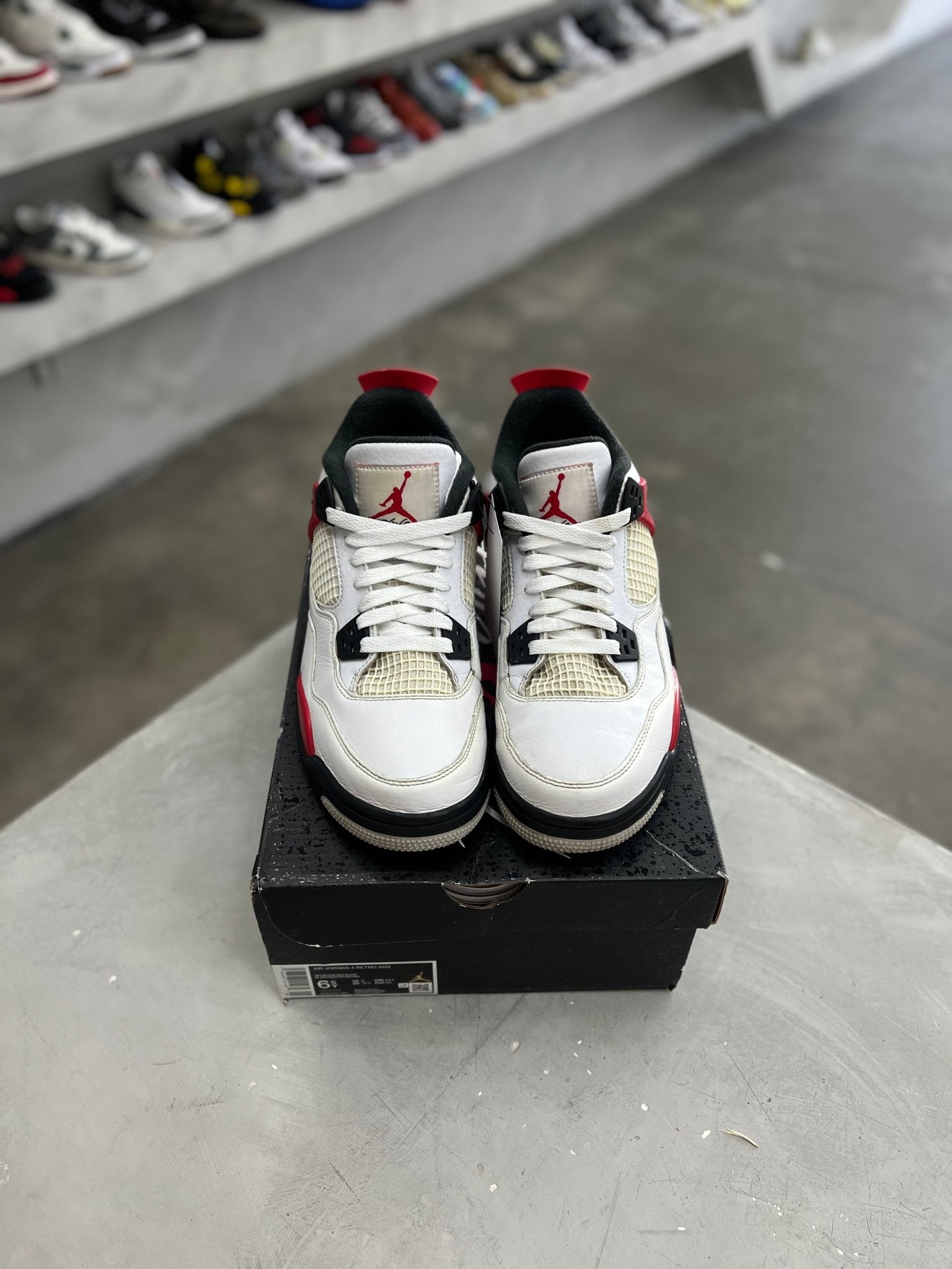 Jordan 4 Retro Red Cement Sz 6.5 (PREOWNED) - Restock AveJordan 4 Retro Red Cement Sz 6.5 (PREOWNED)Restock AveRestock Ave6.551631475Restock Ave