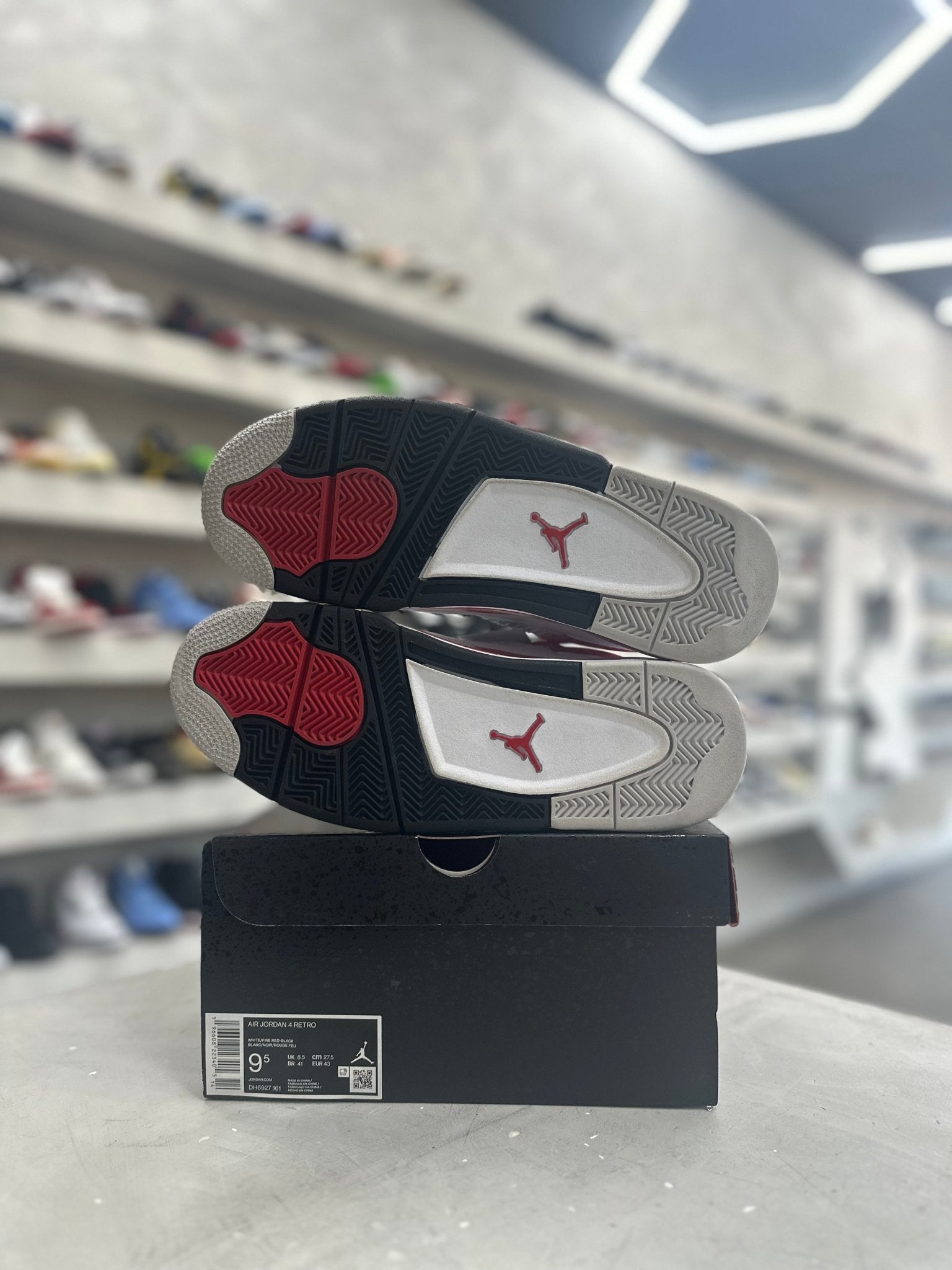 Jordan 4 Retro Red Cement Sz 9.5 (PREOWNED) - Restock AveJordan 4 Retro Red Cement Sz 9.5 (PREOWNED)Restock AveRestock Ave9.539335795Restock Ave