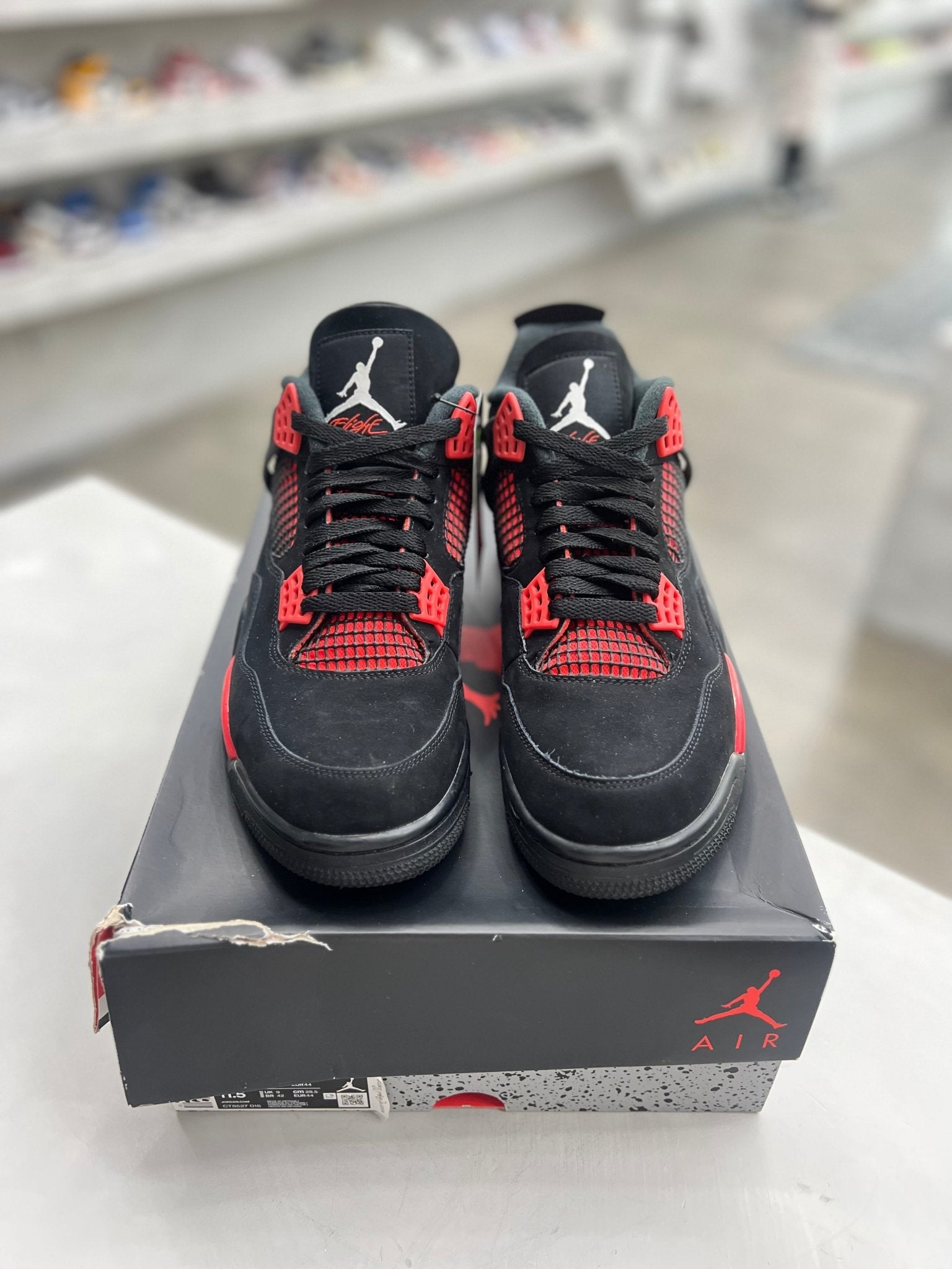 Jordan 4 Retro Red Thunder Sz 10 (PREOWNED) - Restock AveJordan 4 Retro Red Thunder Sz 10 (PREOWNED)Restock AveRestock Ave10Restock Ave