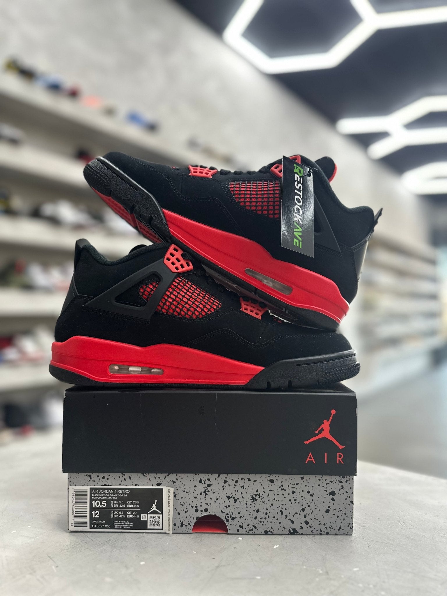 Jordan 4 Retro Red Thunder Sz 10.5 (PREOWNED) - Restock AveJordan 4 Retro Red Thunder Sz 10.5 (PREOWNED)Restock AveRestock Ave10.5Restock Ave