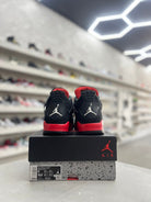 Jordan 4 Retro Red Thunder Sz 9 (PREOWNED) - Restock AveJordan 4 Retro Red Thunder Sz 9 (PREOWNED)Restock AveRestock Ave9Restock Ave