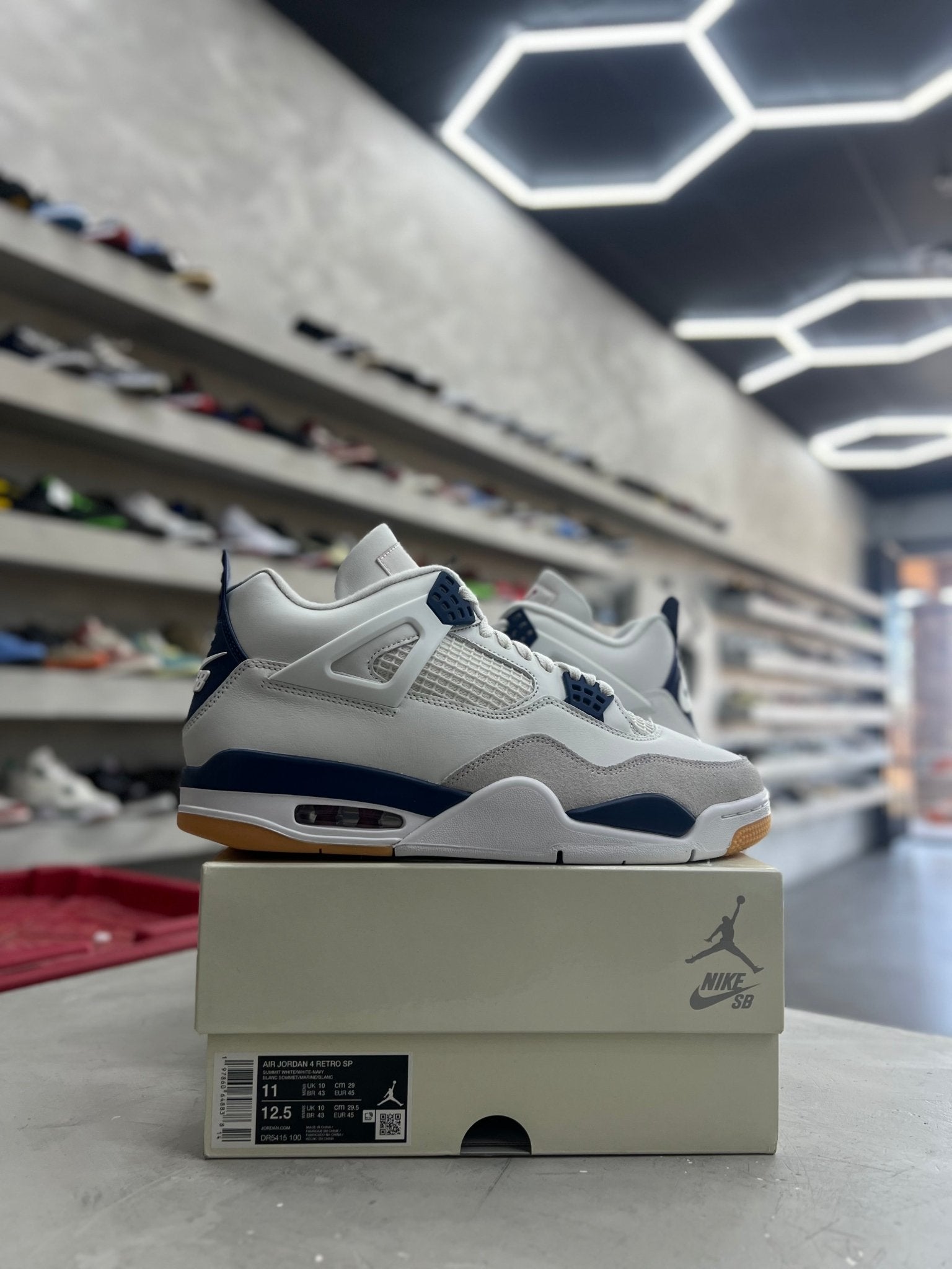 Jordan 4 Retro SB Navy Sz 11 (PREOWNED) - Restock AveJordan 4 Retro SB Navy Sz 11 (PREOWNED)Restock AveRestock Ave11Restock Ave