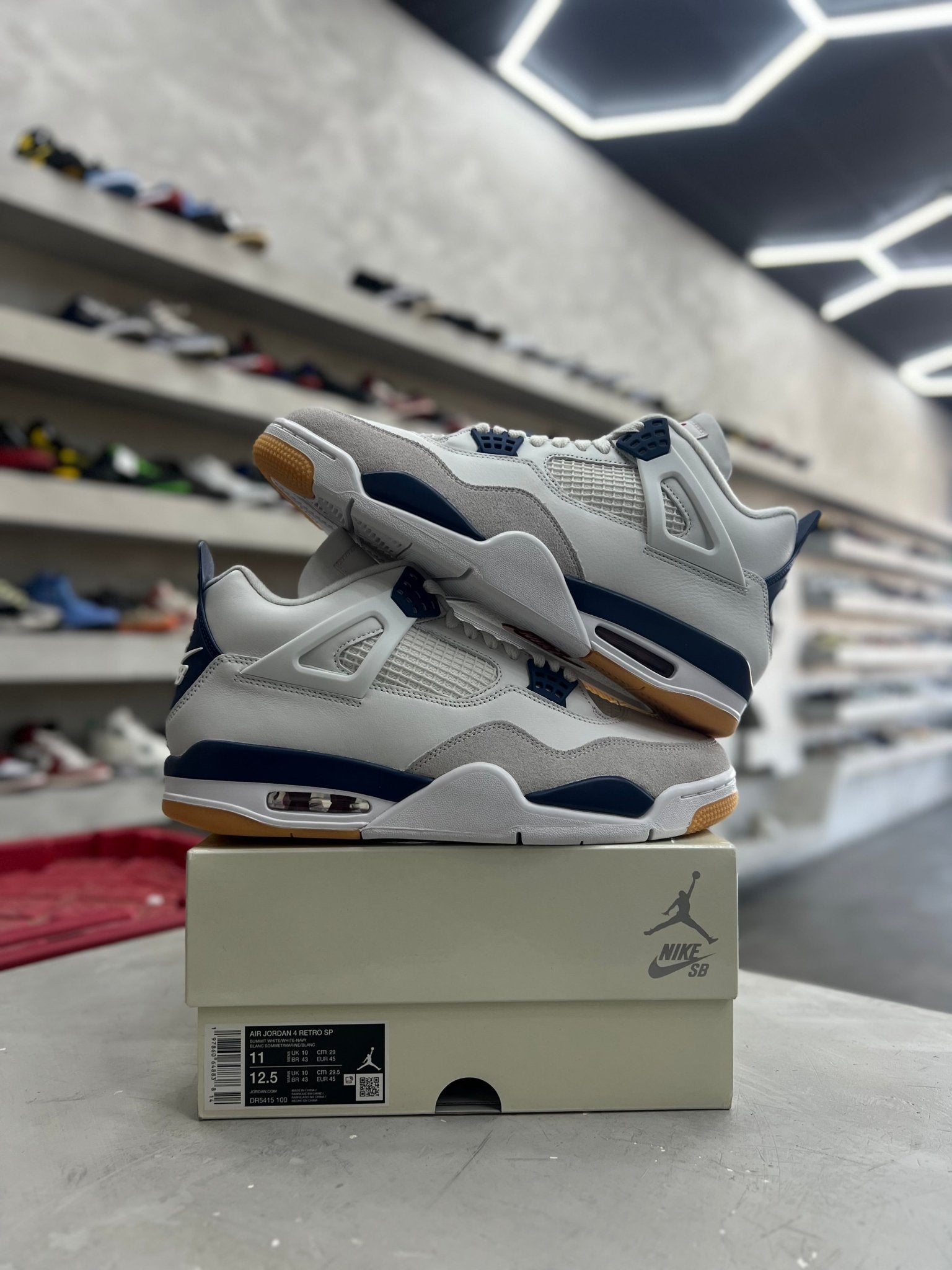 Jordan 4 Retro SB Navy Sz 11 (PREOWNED) - Restock AveJordan 4 Retro SB Navy Sz 11 (PREOWNED)Restock AveRestock Ave11Restock Ave