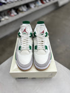 Jordan 4 Retro SB Pine Green sz 11 (PREOWNED) - Restock AveJordan 4 Retro SB Pine Green sz 11 (PREOWNED)Restock AveRestock Ave11Restock Ave