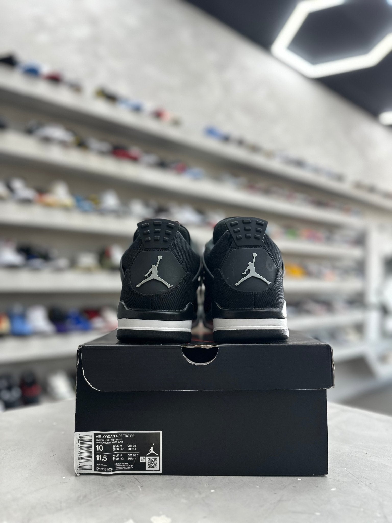 Jordan 4 Retro SE Black Canvas Sz 10 (PREOWNED) - Restock AveJordan 4 Retro SE Black Canvas Sz 10 (PREOWNED)Restock AveRestock Ave10Restock Ave