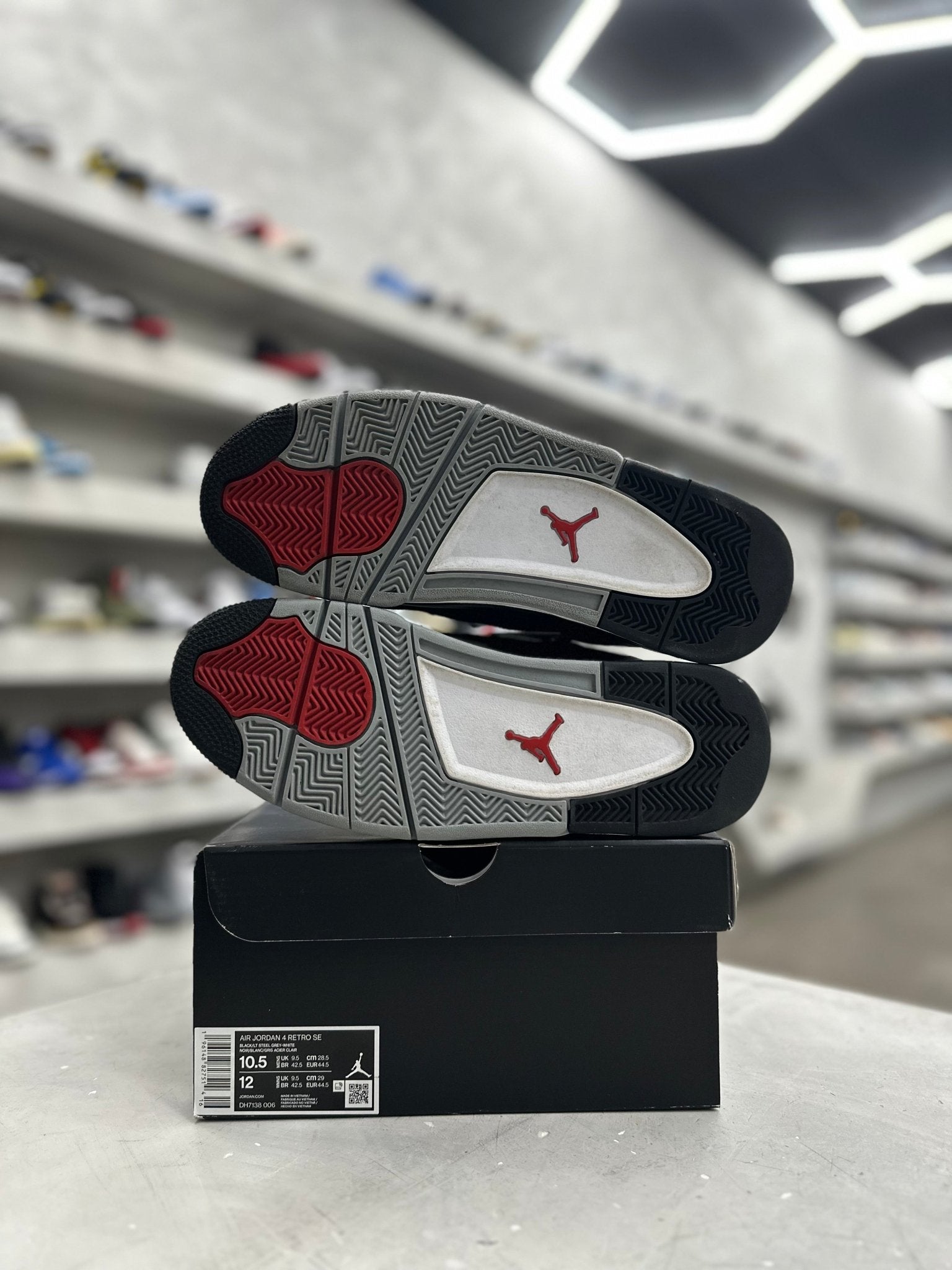 Jordan 4 Retro SE Black Canvas Sz 10.5 (PREOWNED) - Restock AveJordan 4 Retro SE Black Canvas Sz 10.5 (PREOWNED)Restock AveRestock Ave10.538640243Restock Ave