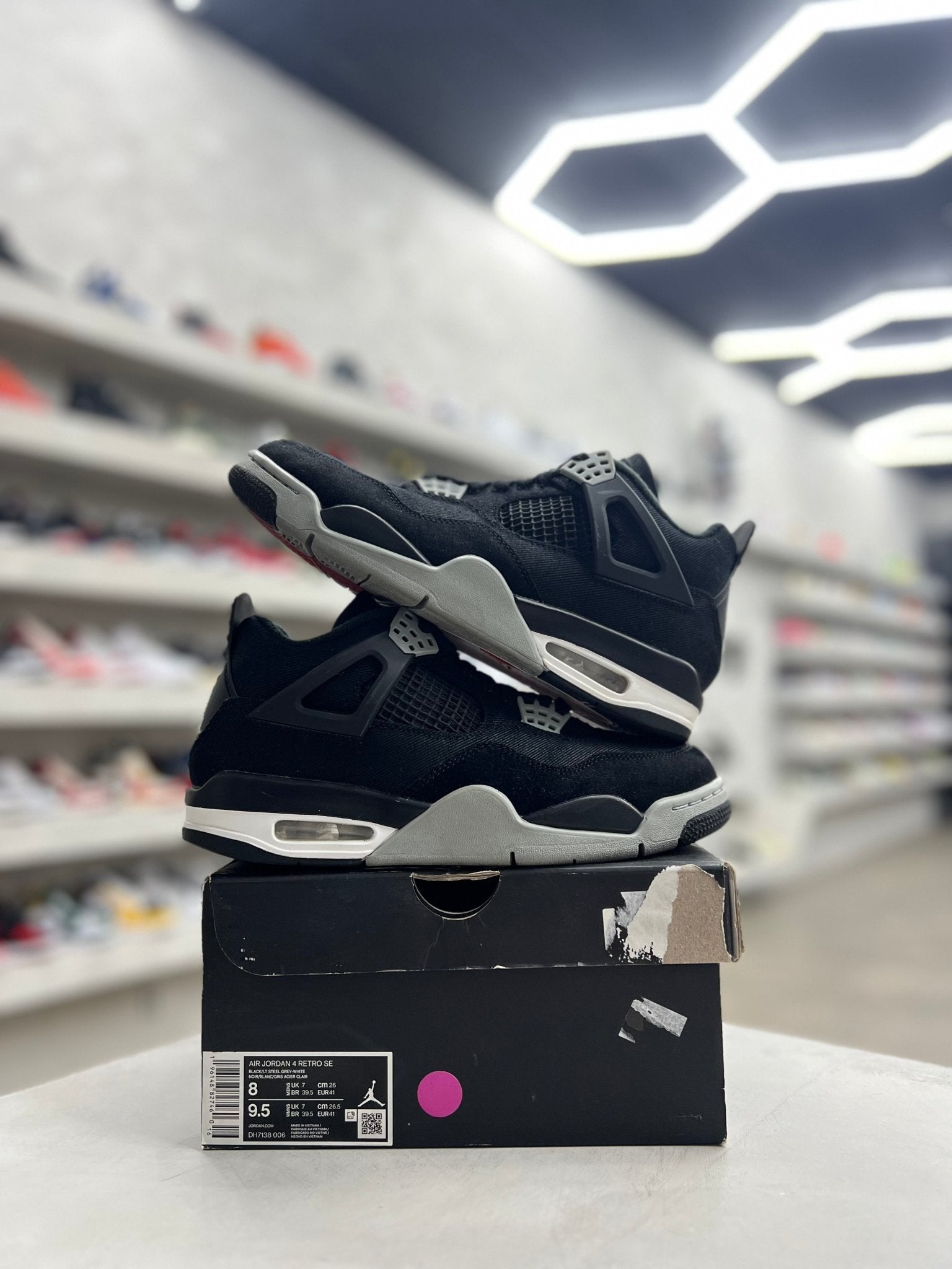 Jordan 4 Retro SE Black Canvas Sz 8 (PREOWNED) - Restock AveJordan 4 Retro SE Black Canvas Sz 8 (PREOWNED)Restock AveRestock Ave803348595Restock Ave