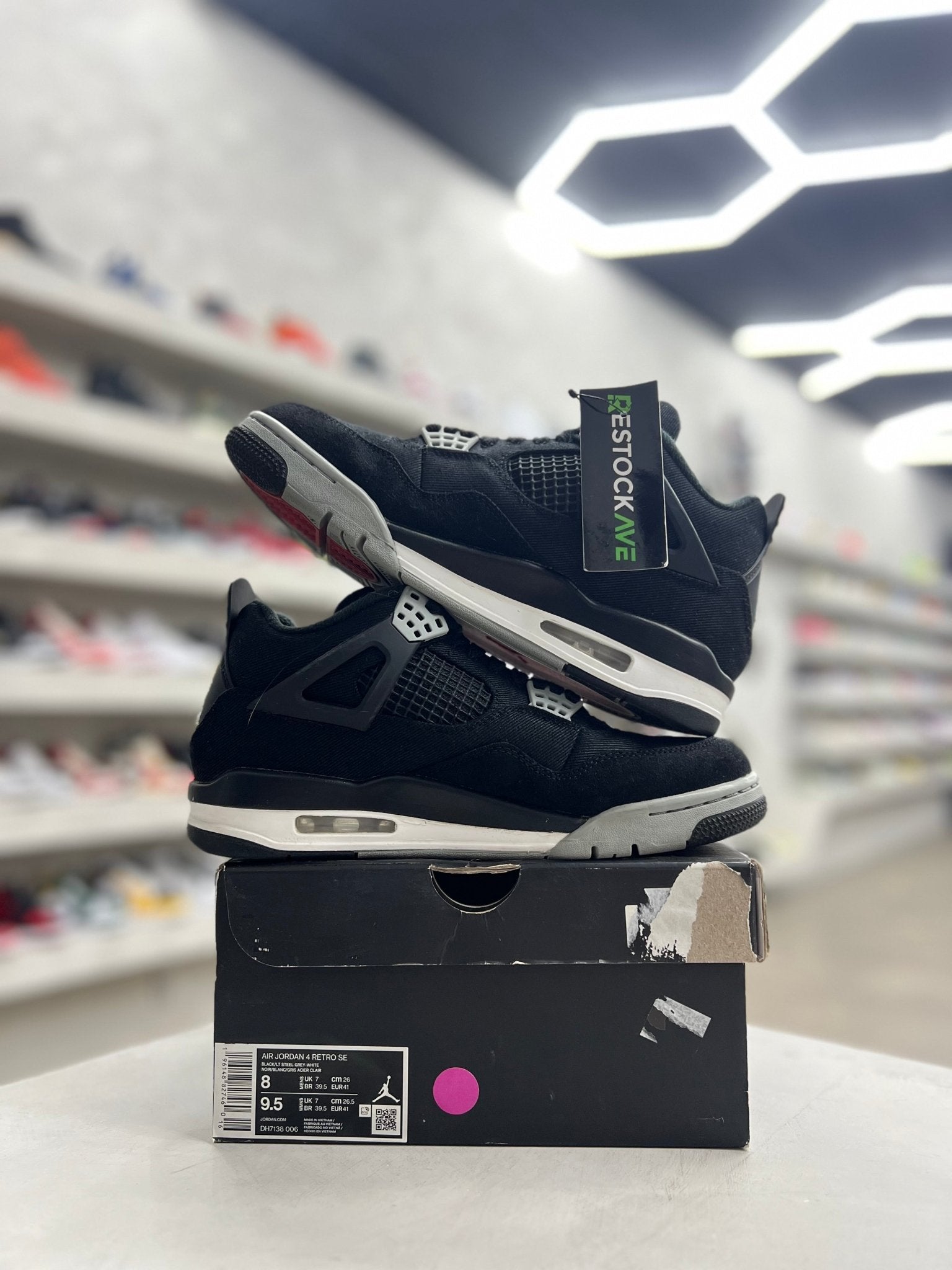 Jordan 4 Retro SE Black Canvas Sz 8 (PREOWNED) - Restock AveJordan 4 Retro SE Black Canvas Sz 8 (PREOWNED)Restock AveRestock Ave803348595Restock Ave