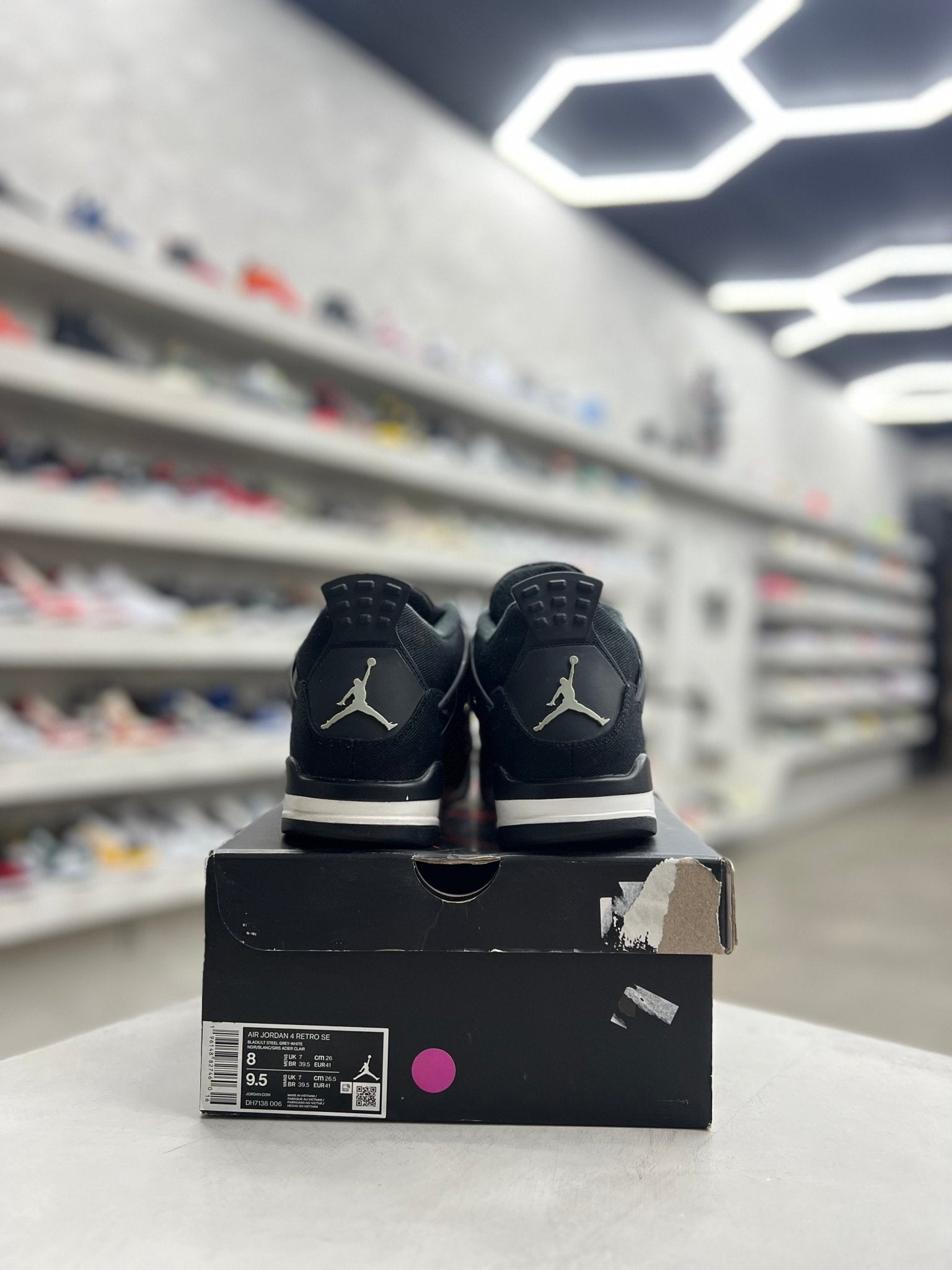 Jordan 4 Retro SE Black Canvas Sz 8 (PREOWNED) - Restock AveJordan 4 Retro SE Black Canvas Sz 8 (PREOWNED)Restock AveRestock Ave803348595Restock Ave