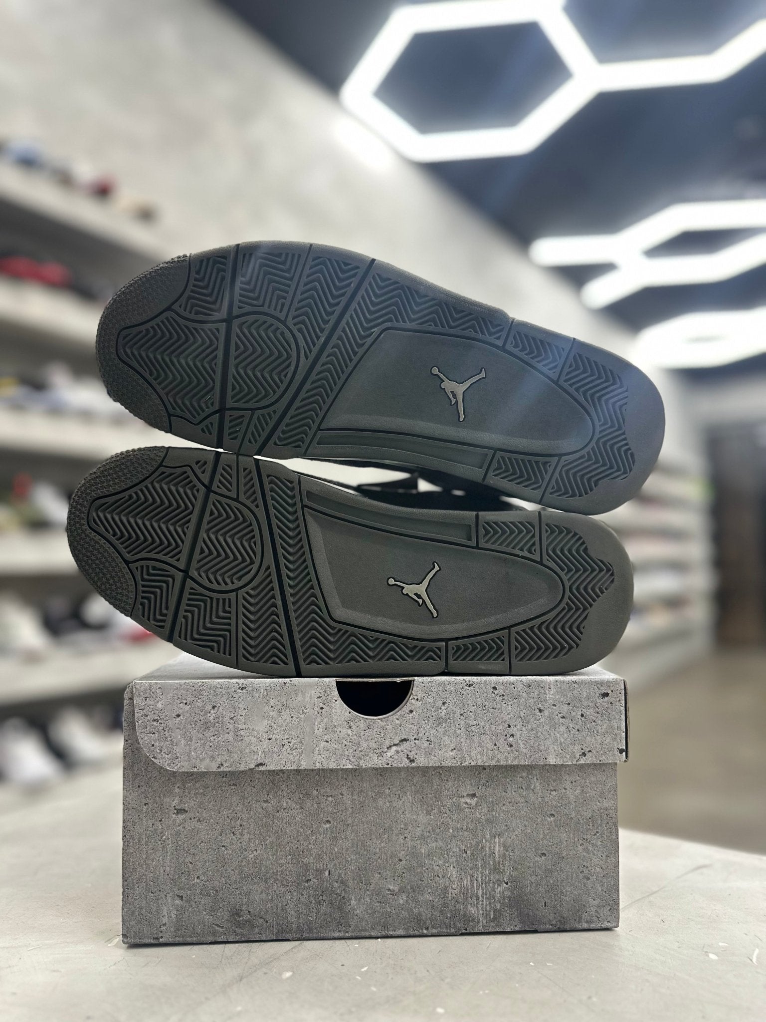 Jordan 4 Retro SE Paris Olympics Wet Cement Sz 11 (PREOWNED) - Restock AveJordan 4 Retro SE Paris Olympics Wet Cement Sz 11 (PREOWNED)Restock AveRestock Ave1164723571Restock Ave