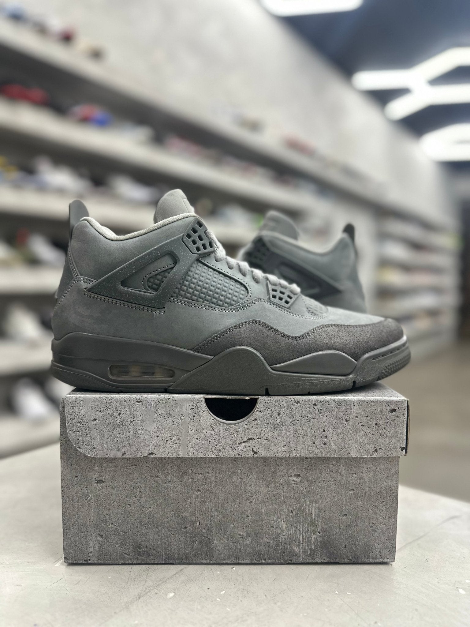 Jordan 4 Retro SE Paris Olympics Wet Cement Sz 11 (PREOWNED) - Restock AveJordan 4 Retro SE Paris Olympics Wet Cement Sz 11 (PREOWNED)Restock AveRestock Ave1164723571Restock Ave