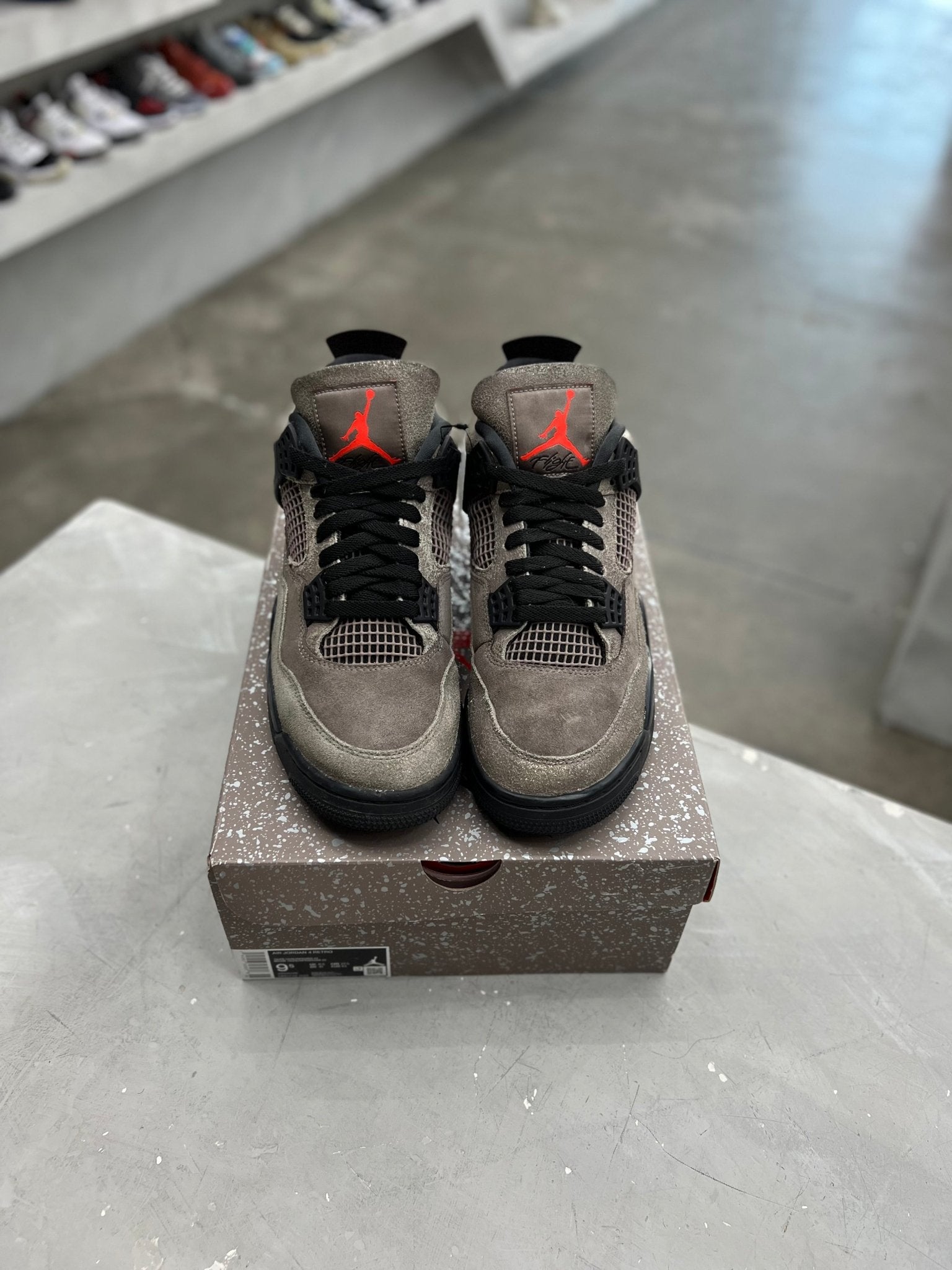 Jordan 4 Retro Taupe Haze Sz 9.5 (PREOWNED) - Restock AveJordan 4 Retro Taupe Haze Sz 9.5 (PREOWNED)Restock AveRestock Ave9.5Restock Ave