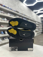 Jordan 4 Retro Thunder Sz 10 (PREOWNED) - Restock AveJordan 4 Retro Thunder Sz 10 (PREOWNED)Restock AveRestock Ave10Restock Ave