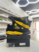Jordan 4 Retro Thunder Sz 11.5 (PREOWNED) - Restock AveJordan 4 Retro Thunder Sz 11.5 (PREOWNED)Restock AveRestock Ave11.555191923Restock Ave