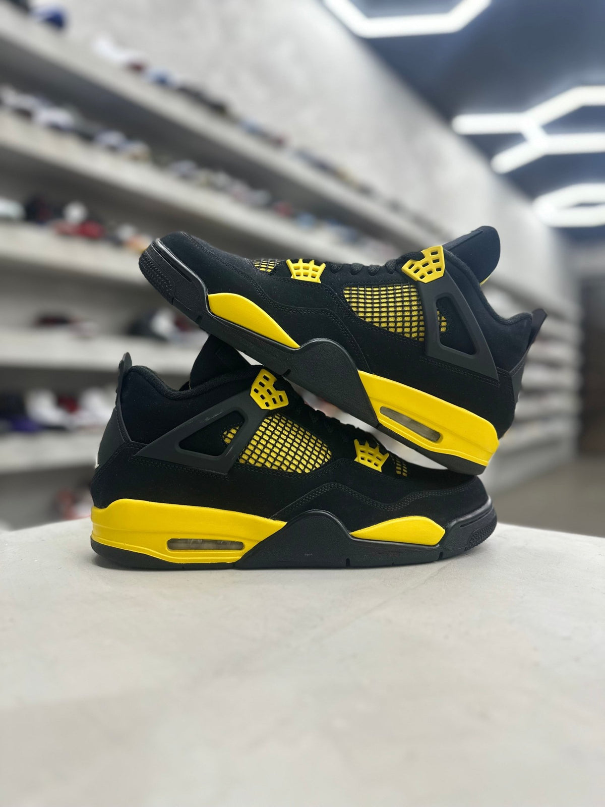 Jordan 4 Retro Thunder Sz 12 (PREOWNED)(NO BOX) - Restock AveJordan 4 Retro Thunder Sz 12 (PREOWNED)(NO BOX)Restock AveRestock Ave1285362803Restock Ave