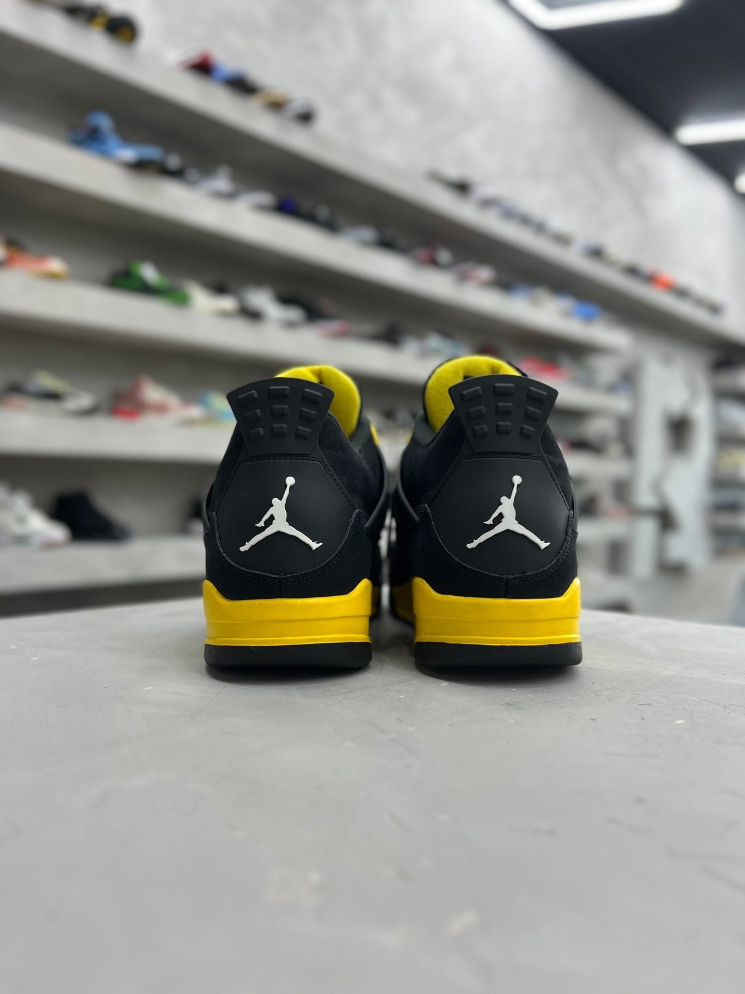Jordan 4 Retro Thunder Sz 13 (PREOWNED)(NO BOX) - Restock AveJordan 4 Retro Thunder Sz 13 (PREOWNED)(NO BOX)Restock AveRestock Ave13Restock Ave
