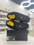 Jordan 4 Retro Thunder Sz 7 (PREOWNED) - Restock AveJordan 4 Retro Thunder Sz 7 (PREOWNED)Restock AveRestock Ave7Restock Ave