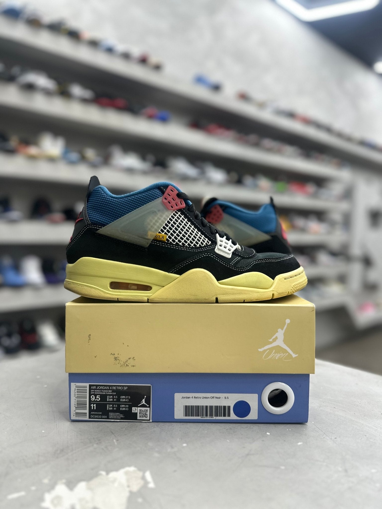 Jordan 4 Retro Union Off Noir Sz 9.5 (PREOWNED) - Restock AveJordan 4 Retro Union Off Noir Sz 9.5 (PREOWNED)Restock AveRestock Ave9.5Restock Ave