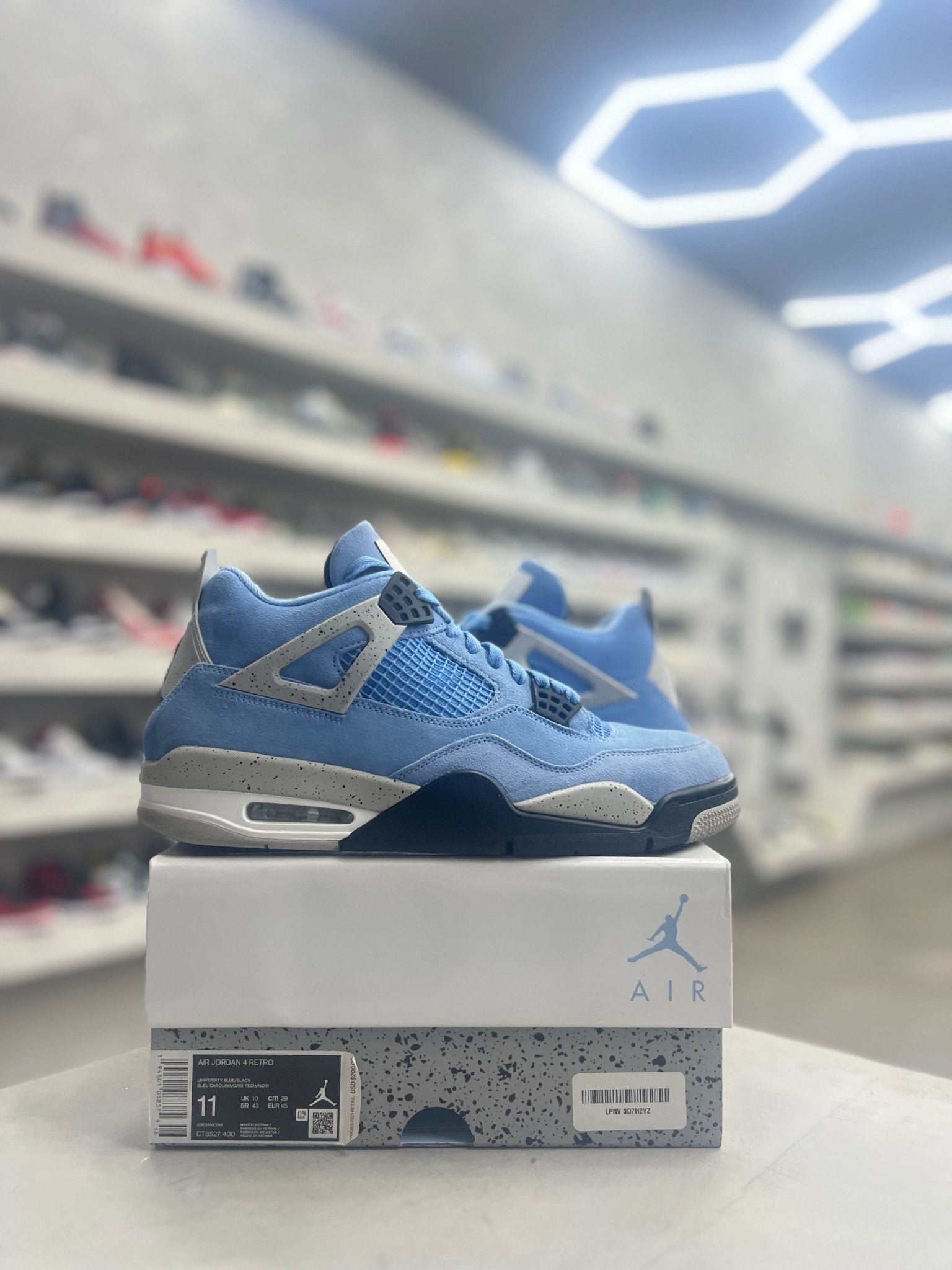 Jordan 4 Retro University Blue Sz 11 (PREOWNED) - Restock AveJordan 4 Retro University Blue Sz 11 (PREOWNED)Restock AveRestock Ave1183659379Restock Ave
